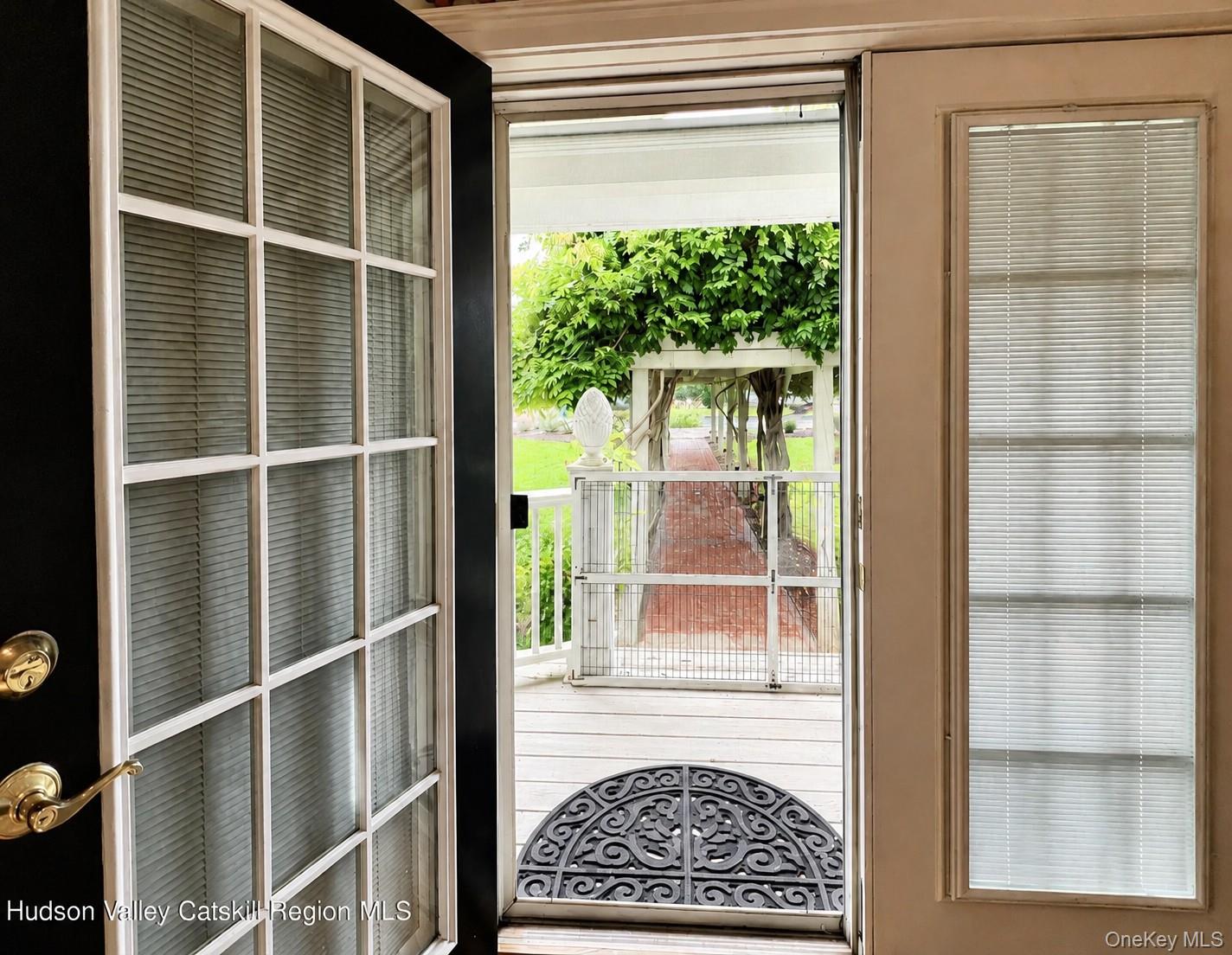 15 Esopus Avenue Property Photo 6
