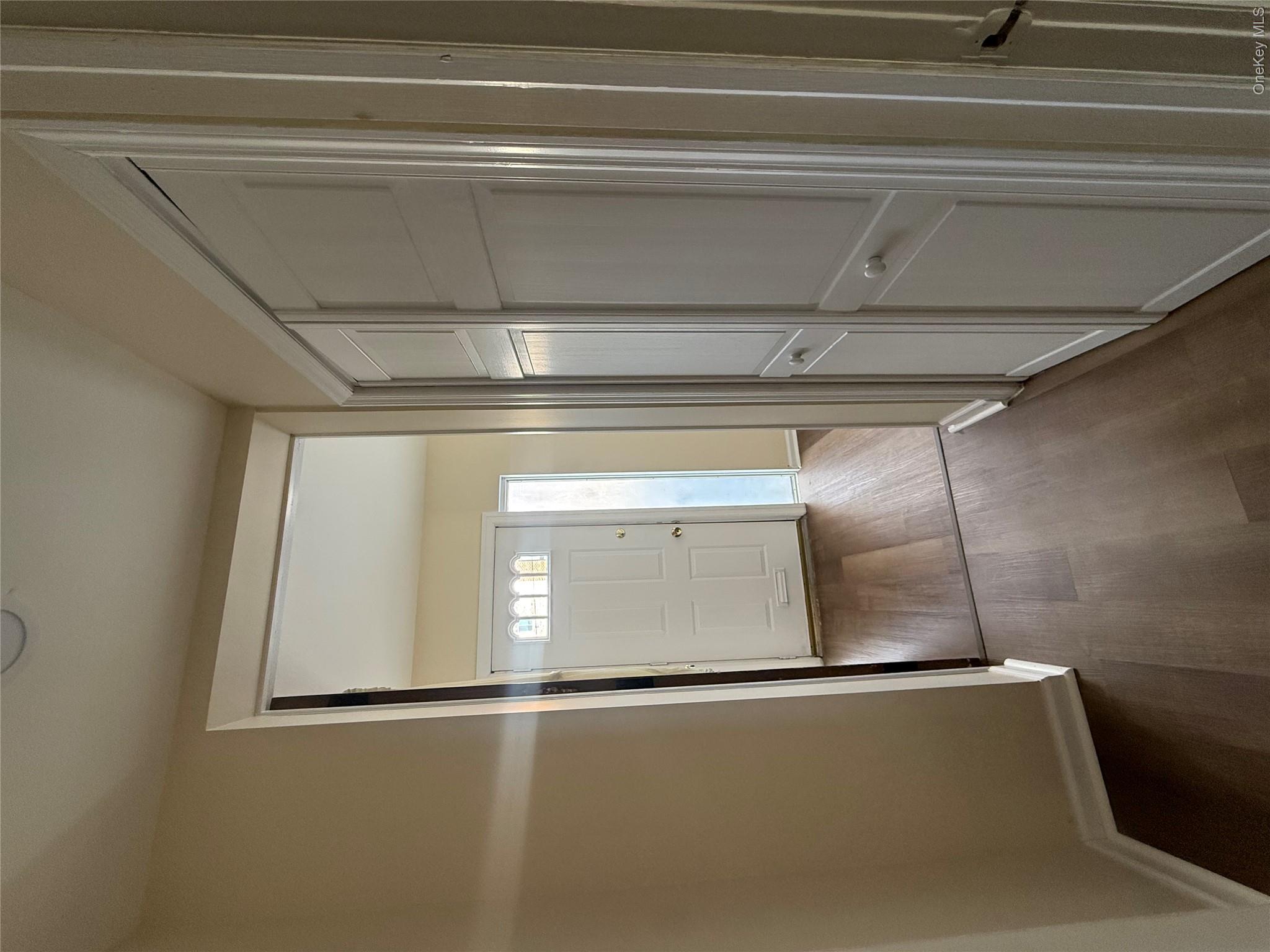 868 Morris Park Avenue Property Photo 8