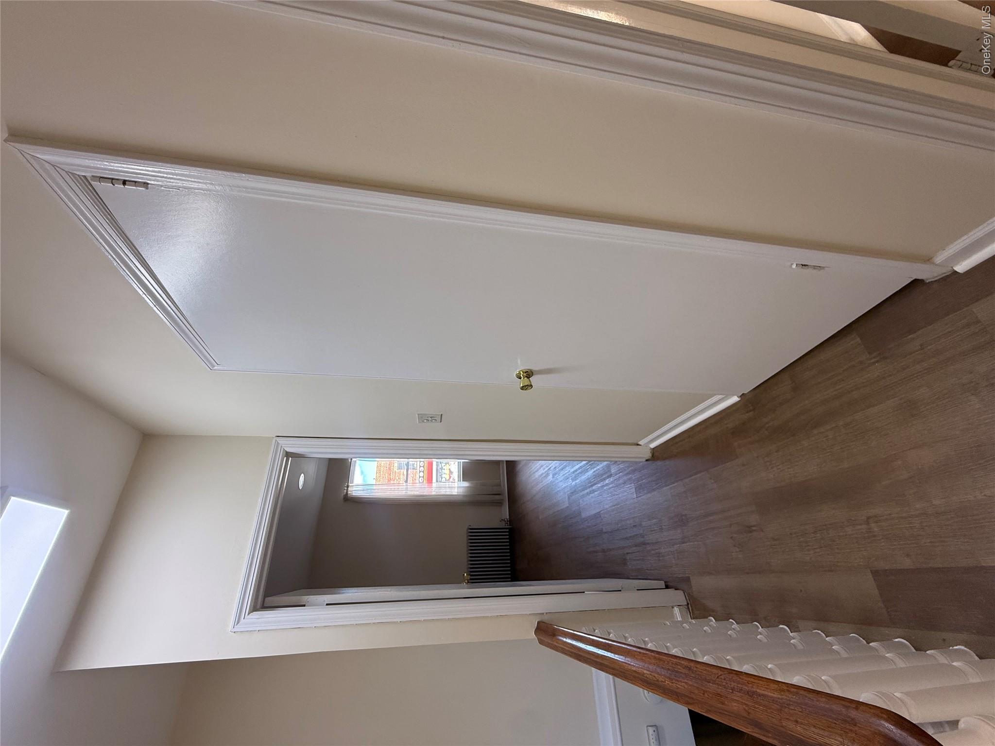 868 Morris Park Avenue Property Photo 11