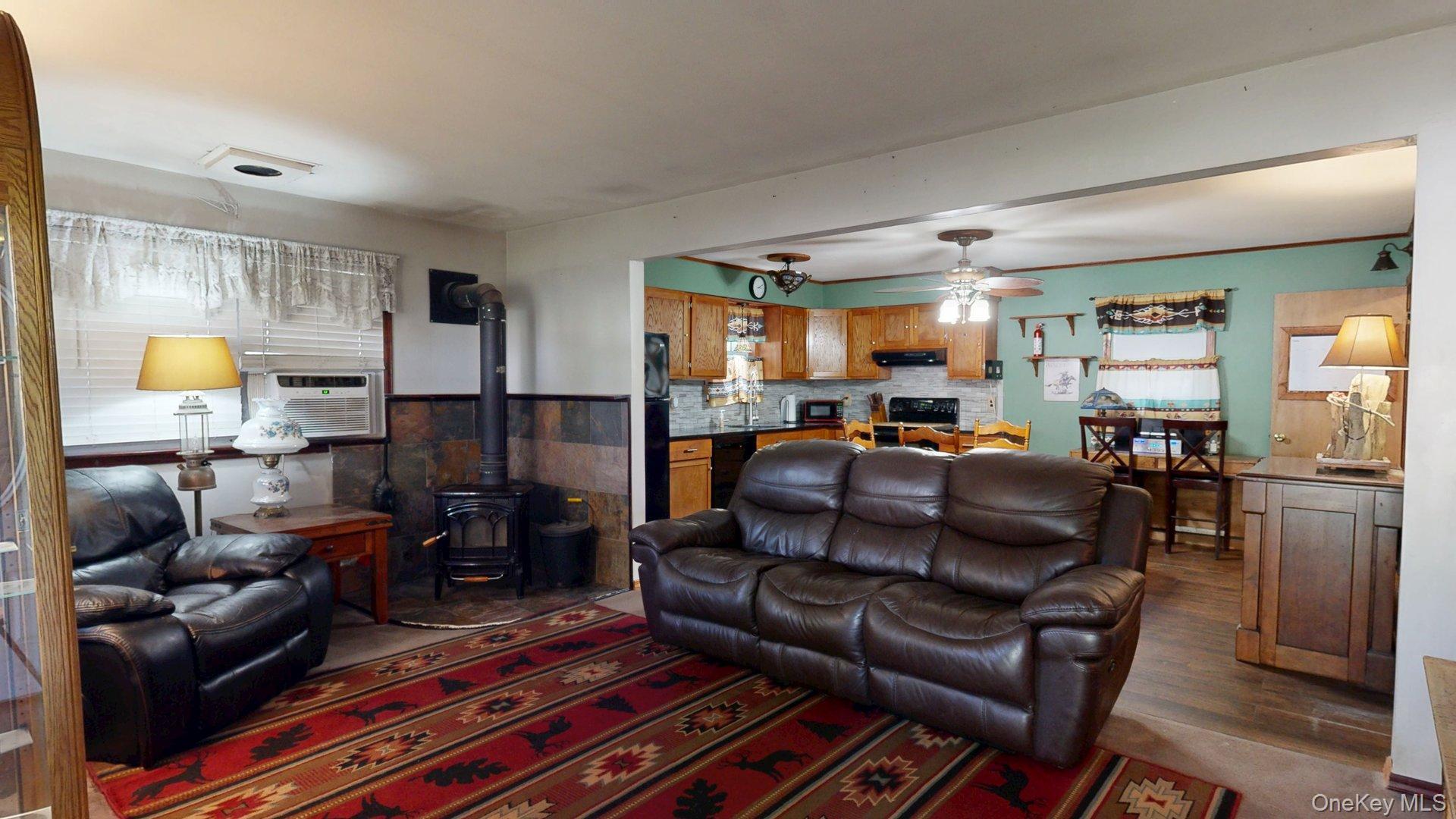 391 Starlight Drive Property Photo 3