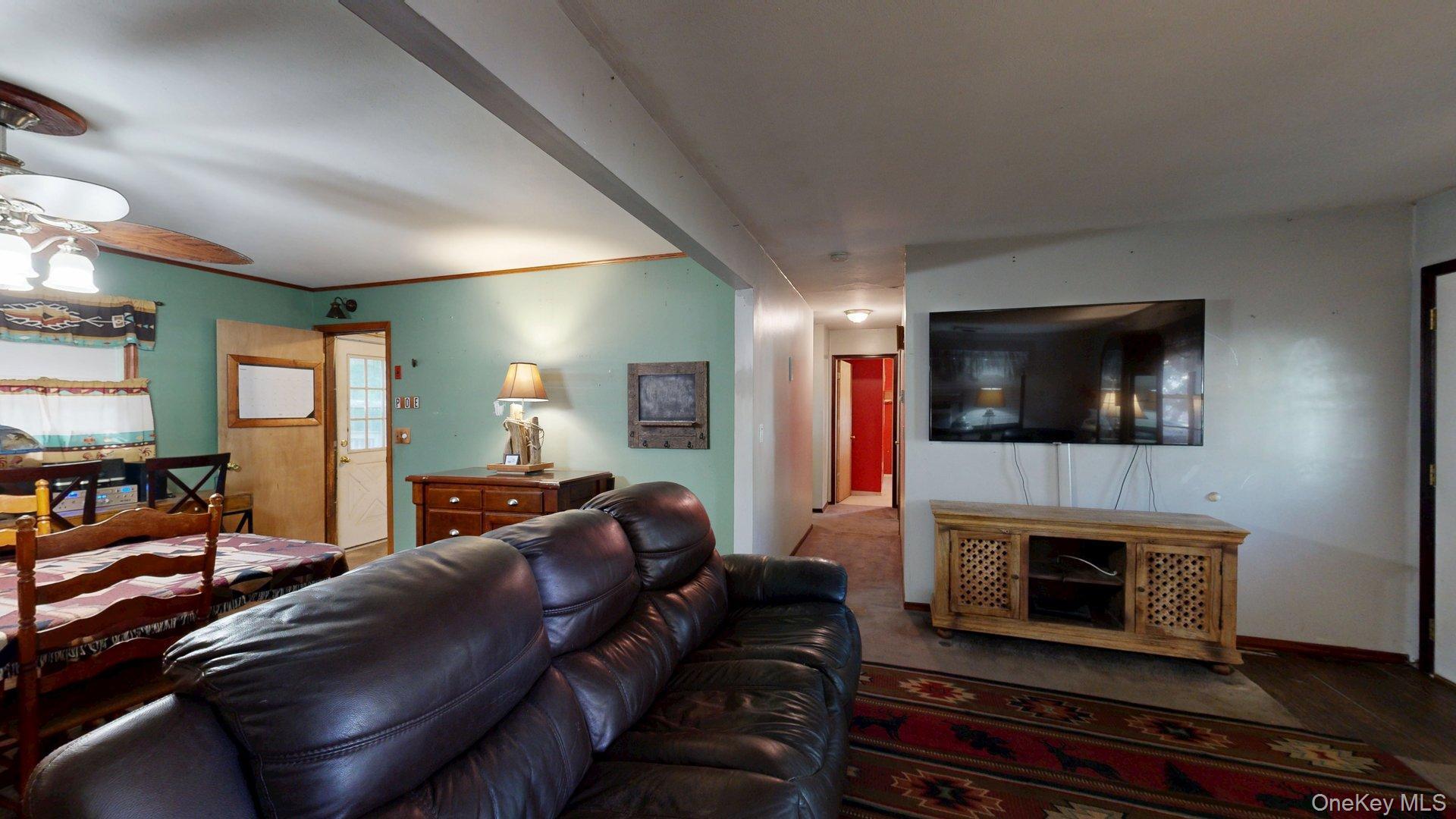 391 Starlight Drive Property Photo 5