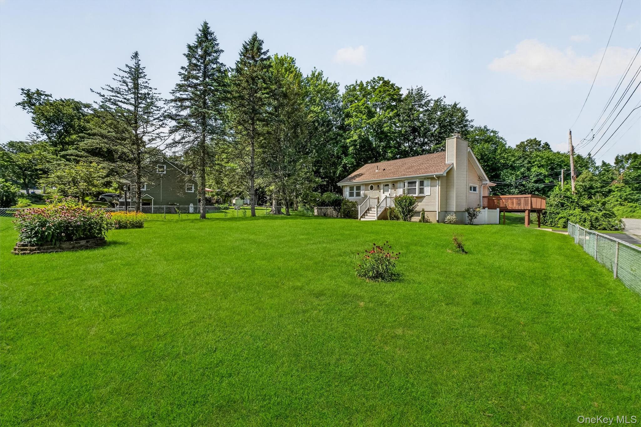 76 Meadow Sweet Road Property Photo 3
