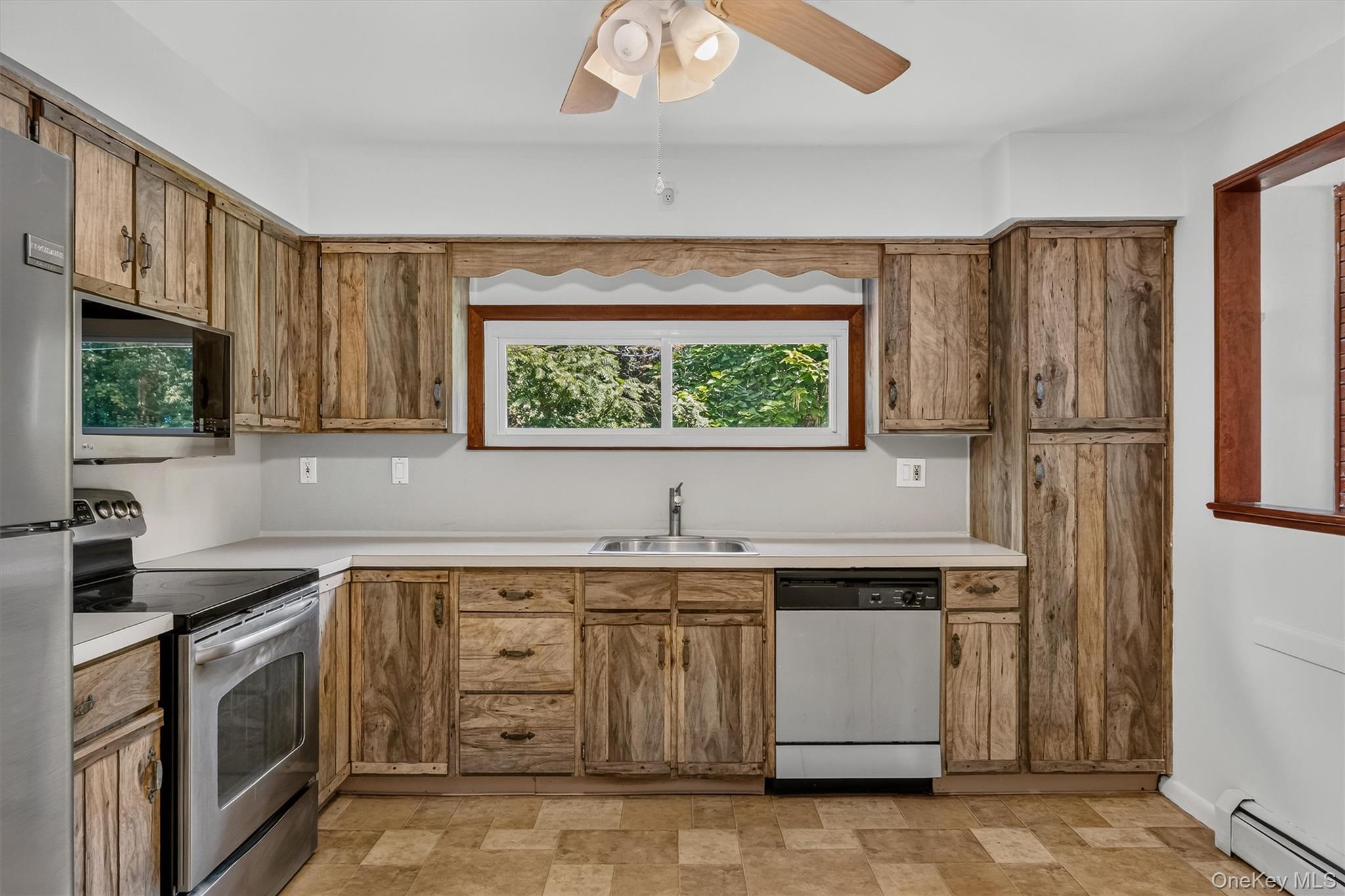 76 Meadow Sweet Road Property Photo 12