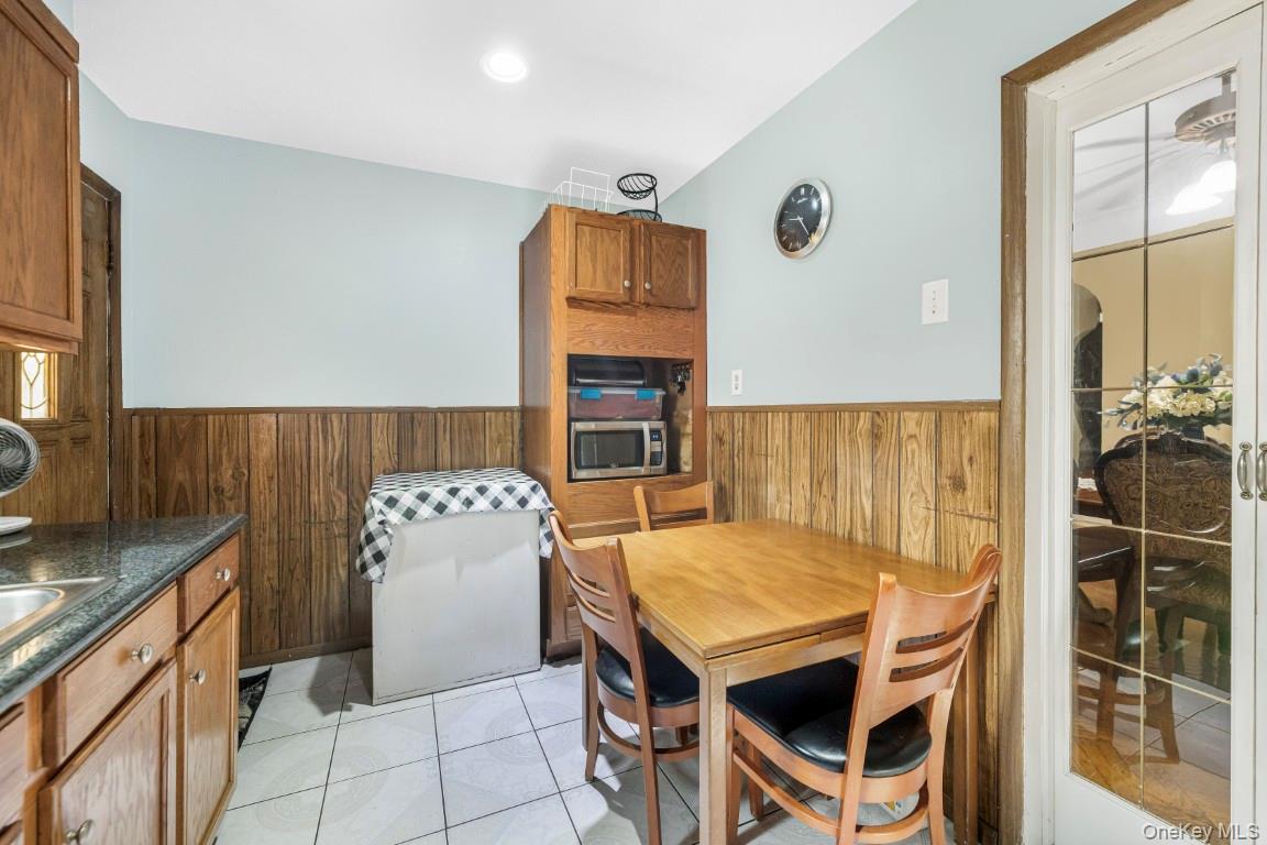 1363 Albany Avenue Property Photo 11