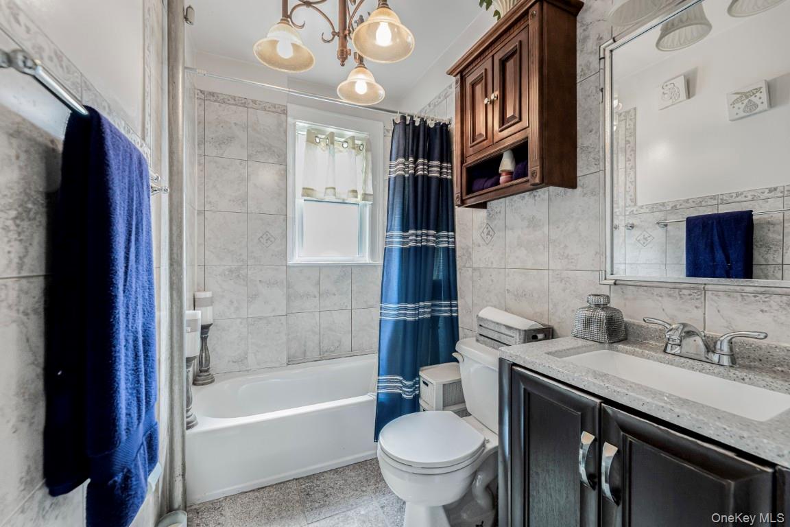 1363 Albany Avenue Property Photo 15