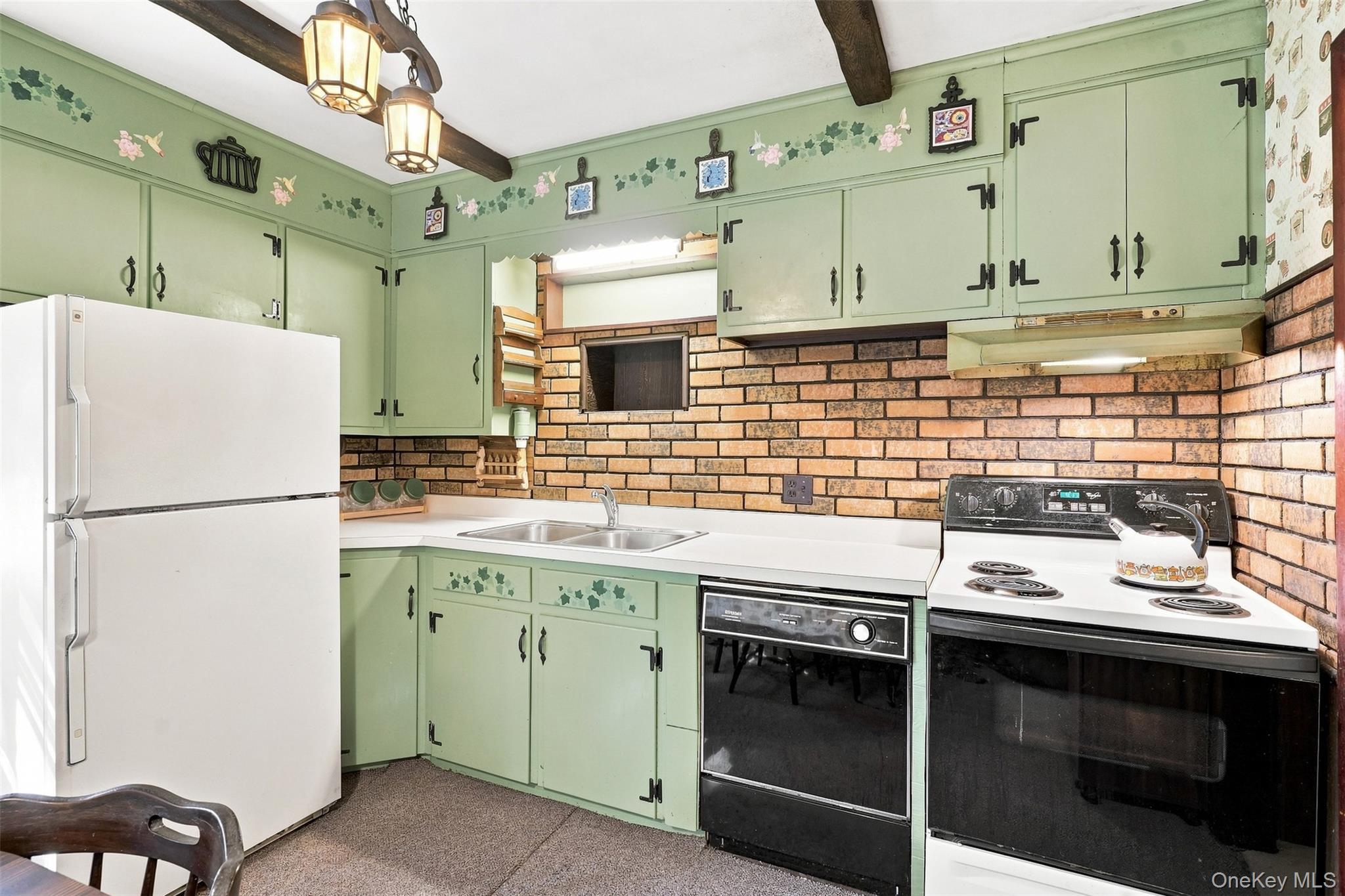35 Hapeman Hill Road Property Photo 8