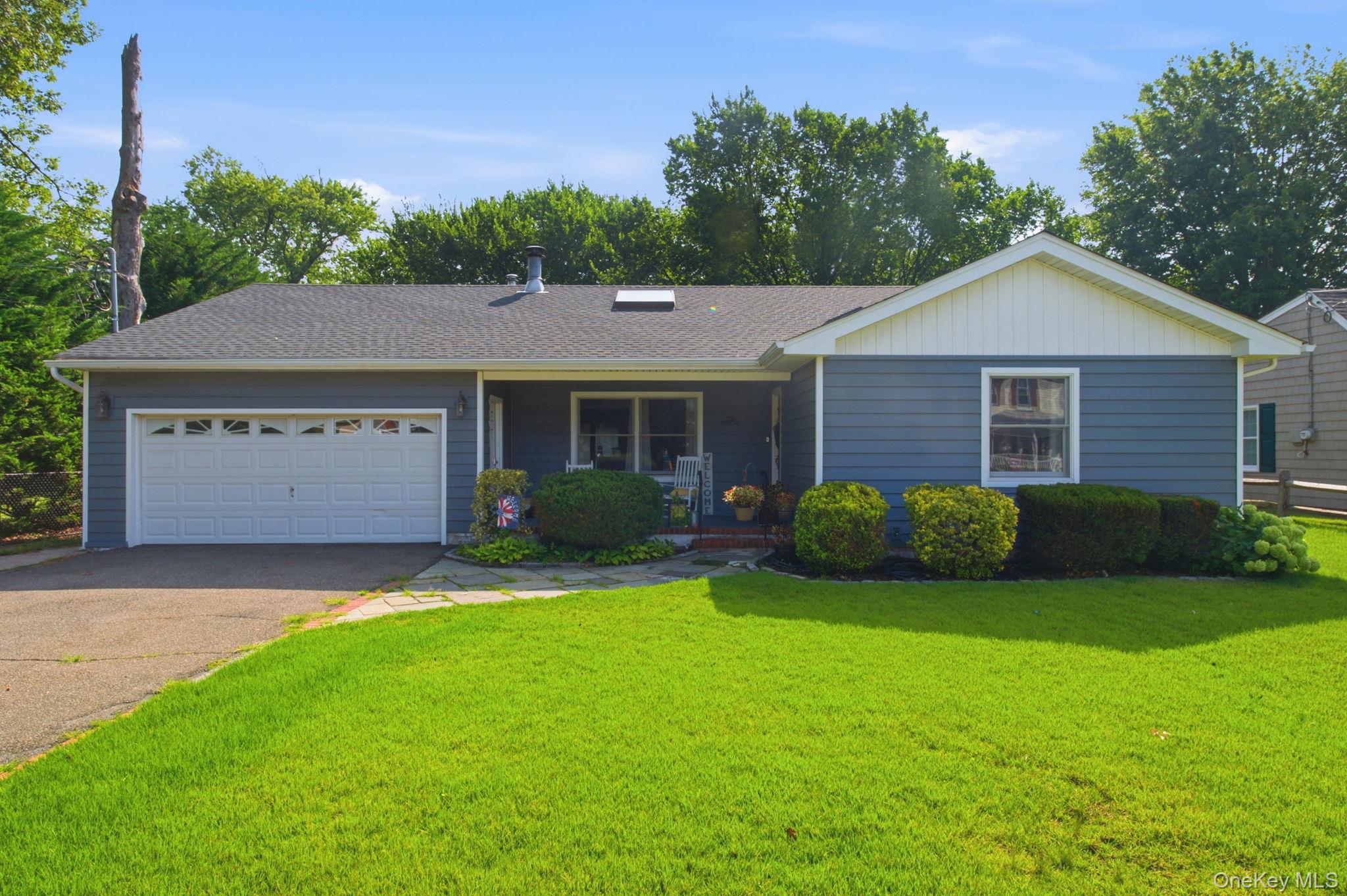65 Jervis Avenue Property Photo 1