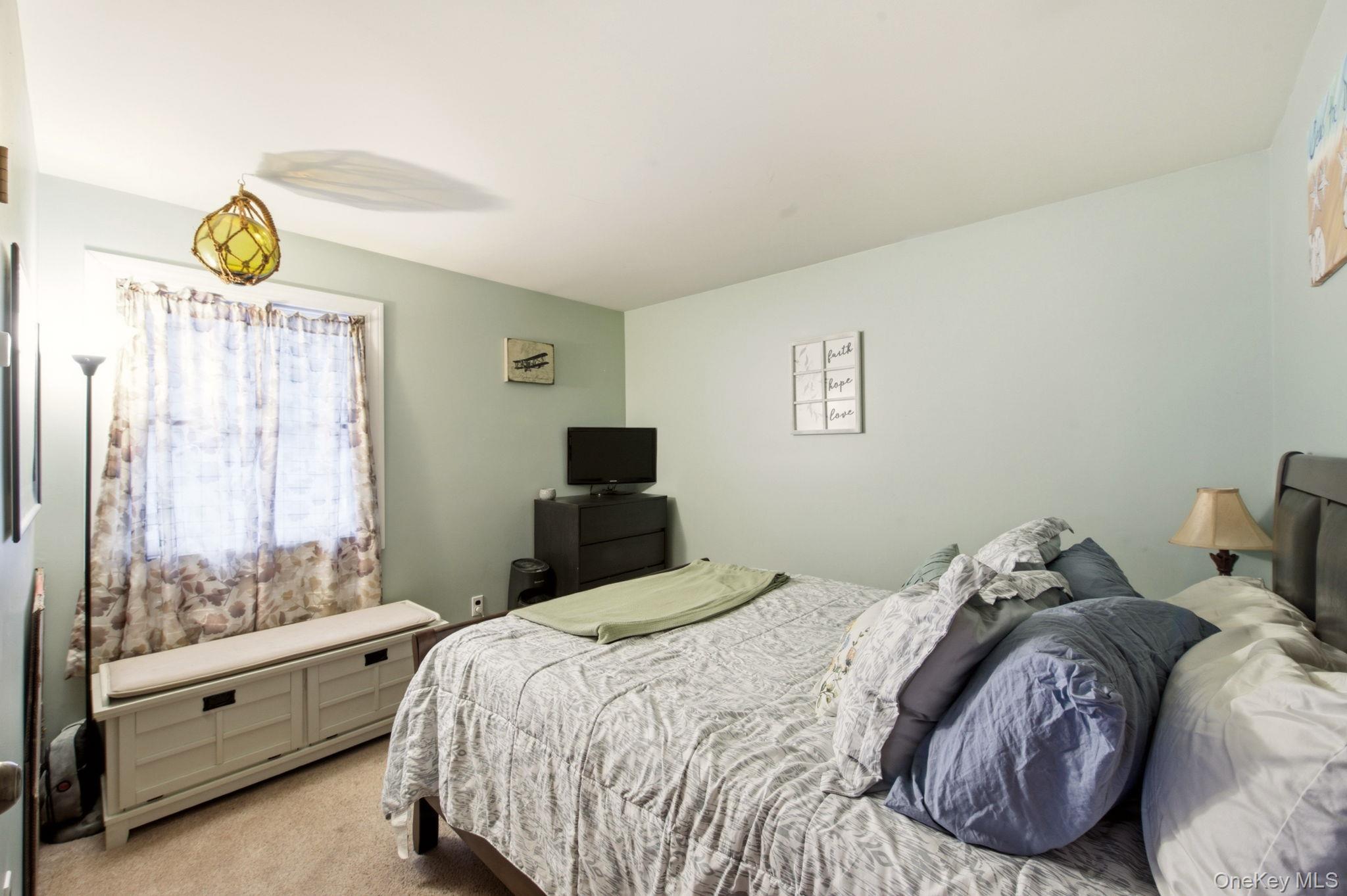 65 Jervis Avenue Property Photo 16