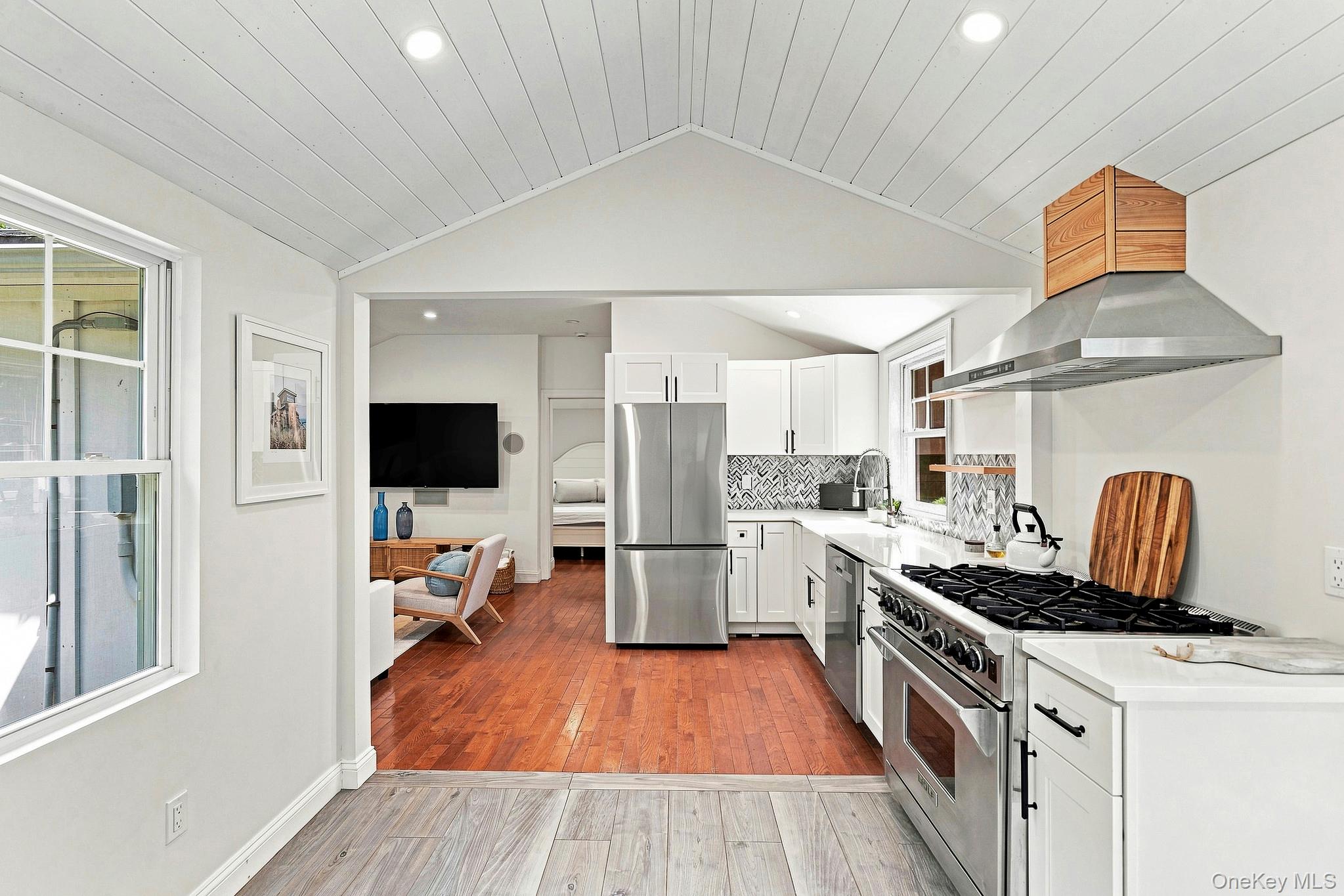 22 Matthews Drive Property Photo 2