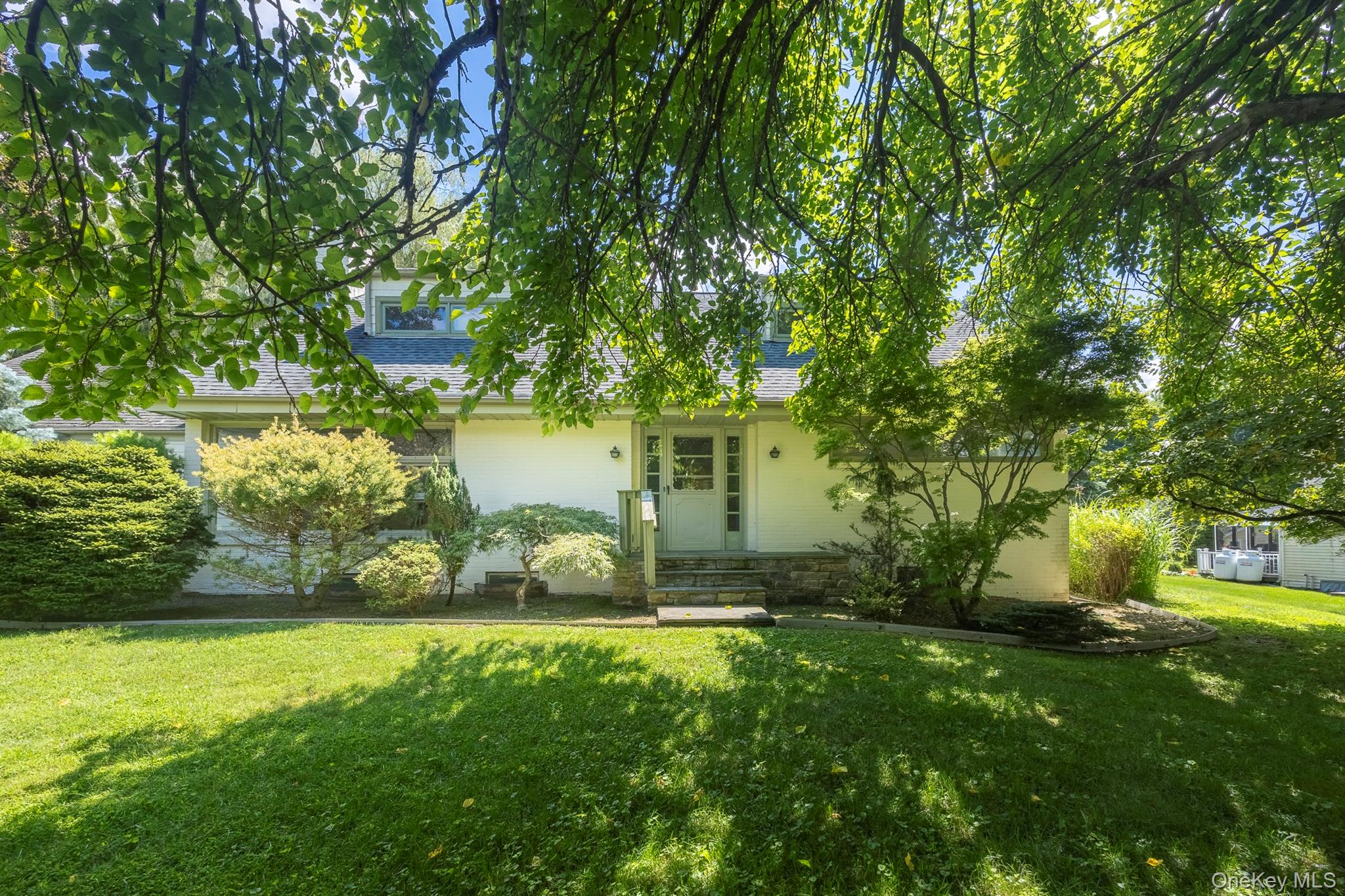 12 Ciferri Drive Property Photo 2