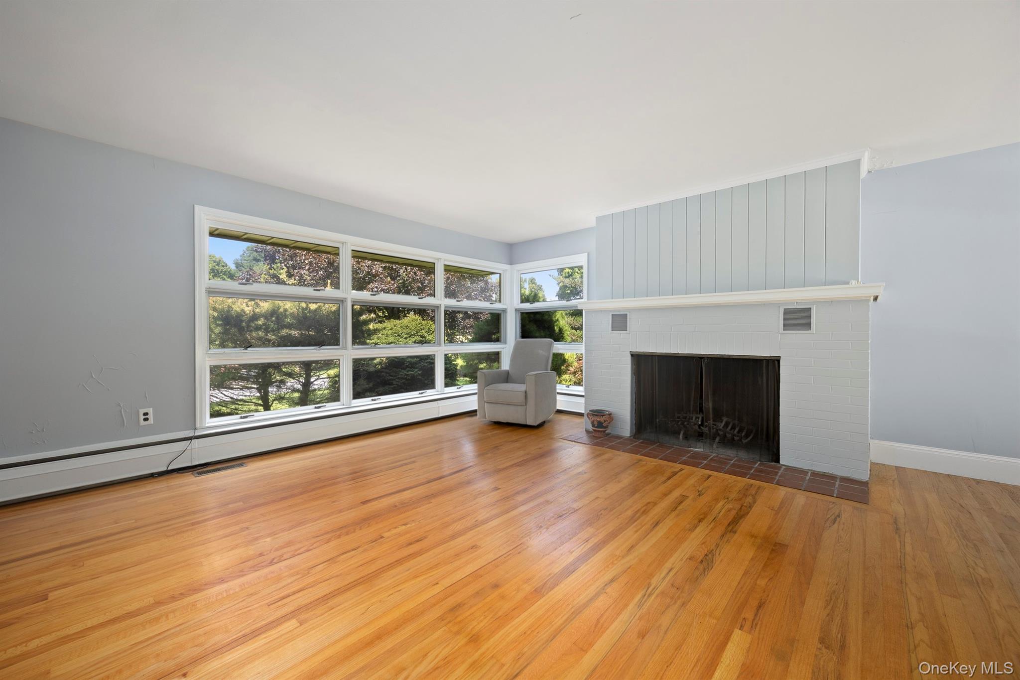 12 Ciferri Drive Property Photo 10