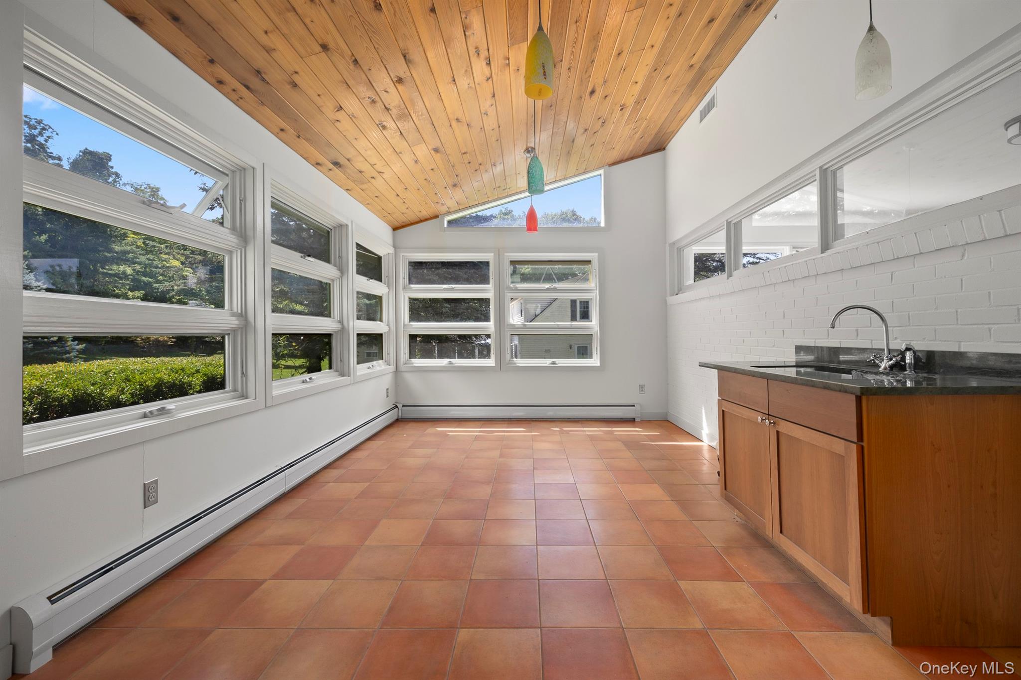12 Ciferri Drive Property Photo 21