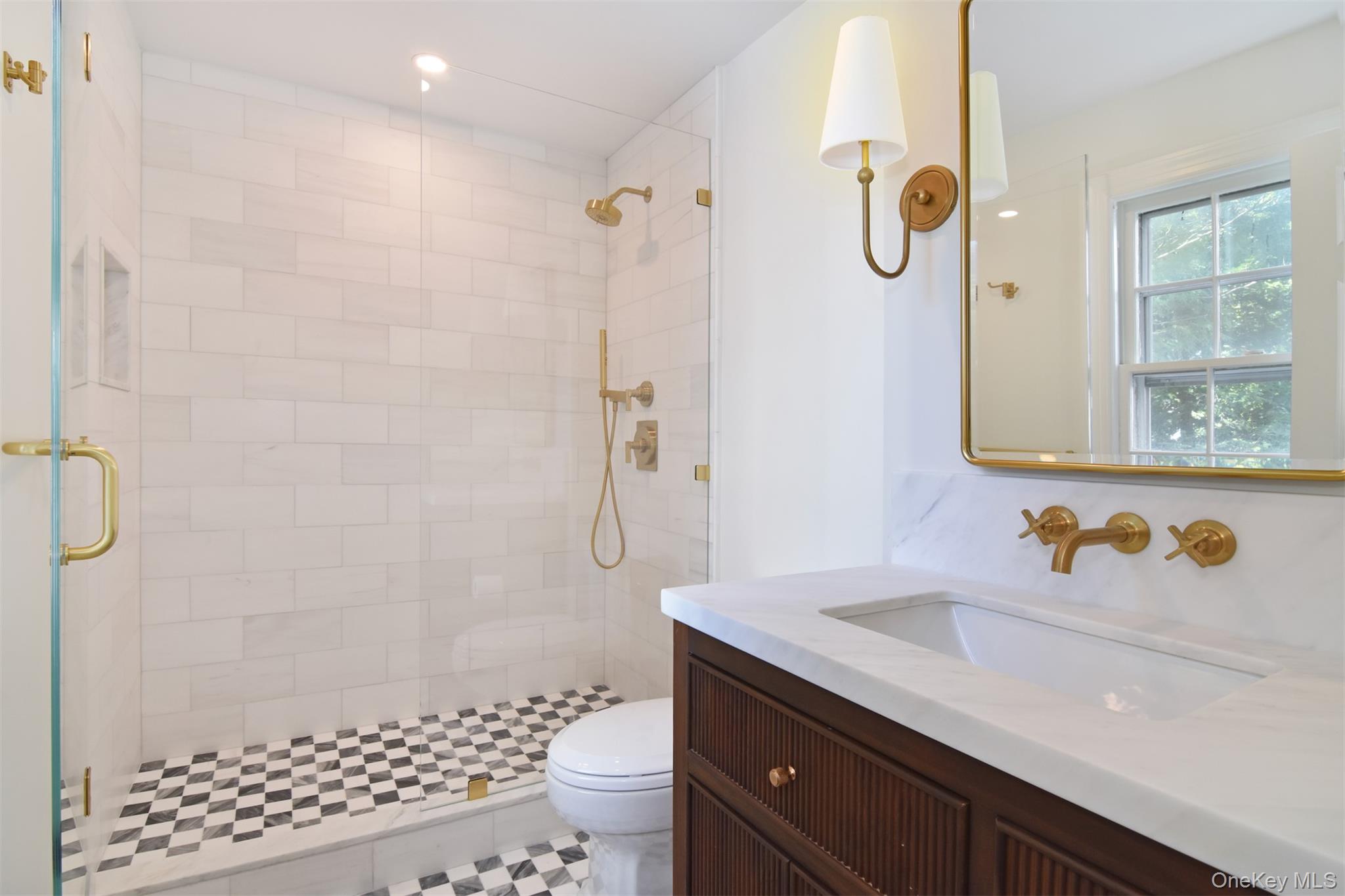 16 Crows Nest Road Property Photo 7