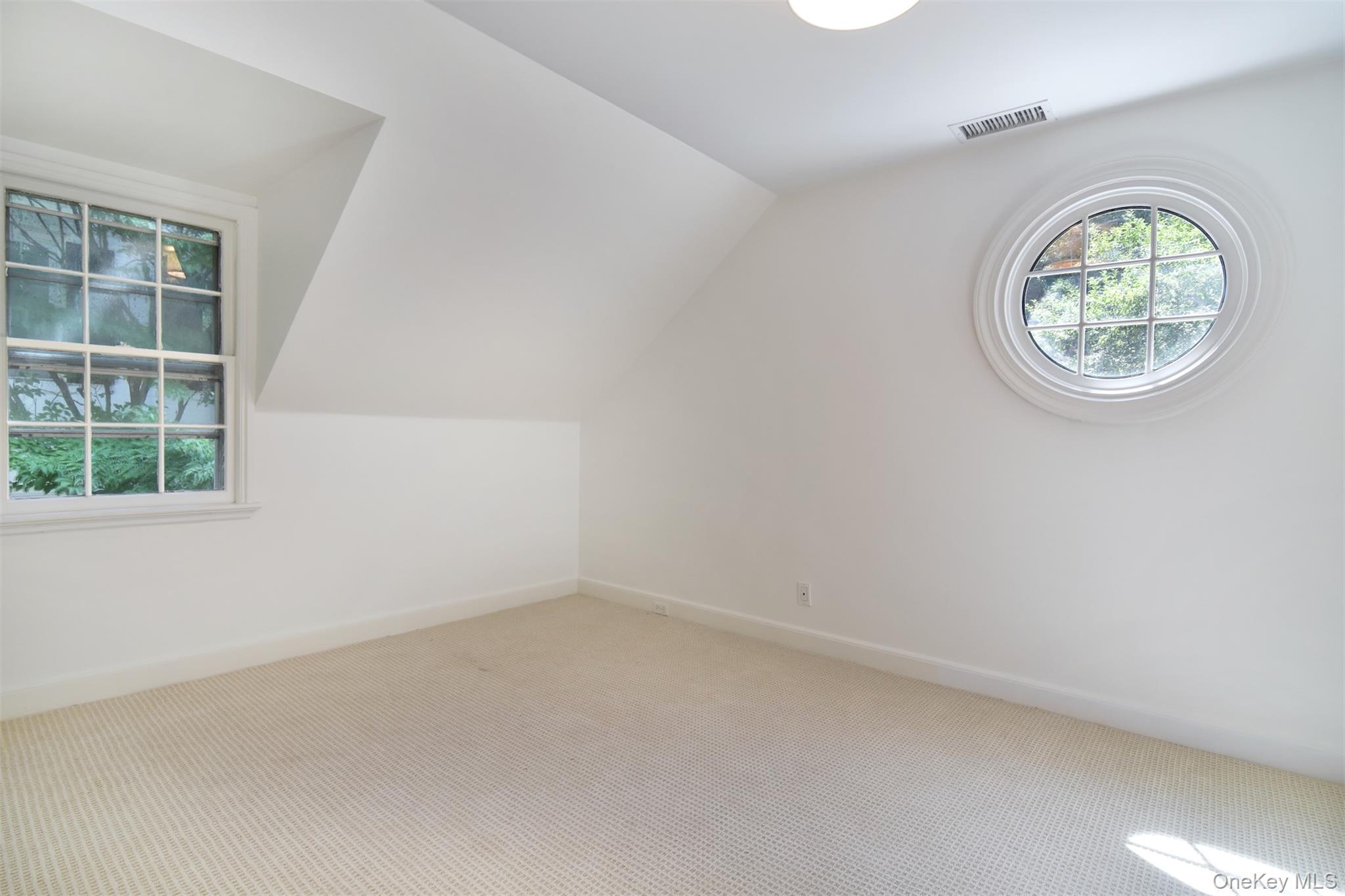 16 Crows Nest Road Property Photo 16