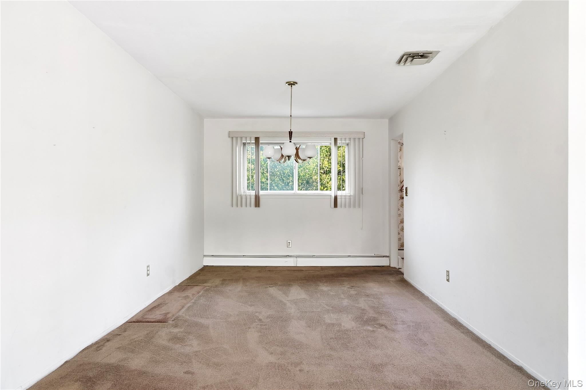 18 Valley Lane Property Photo 8