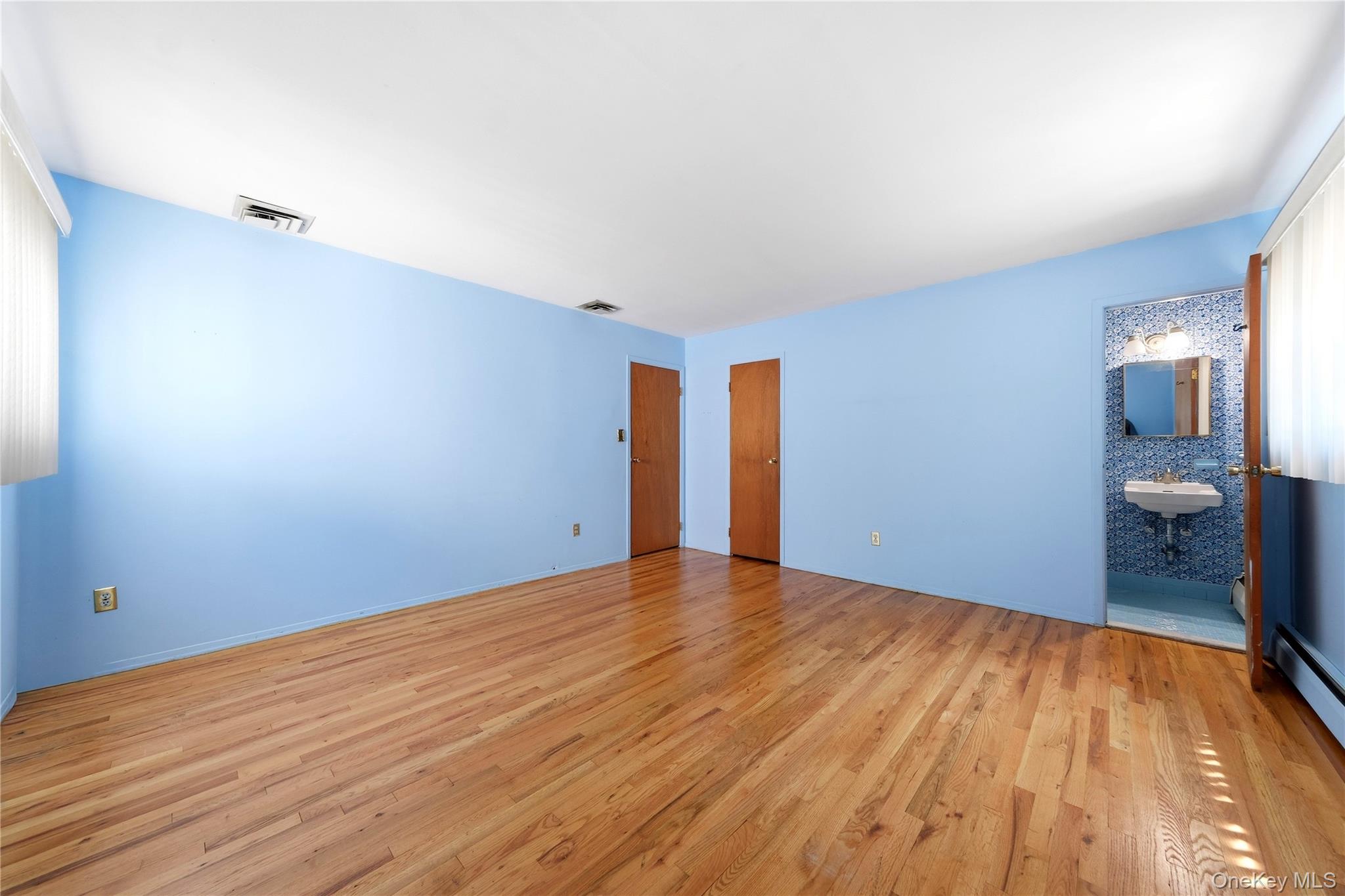 18 Valley Lane Property Photo 14
