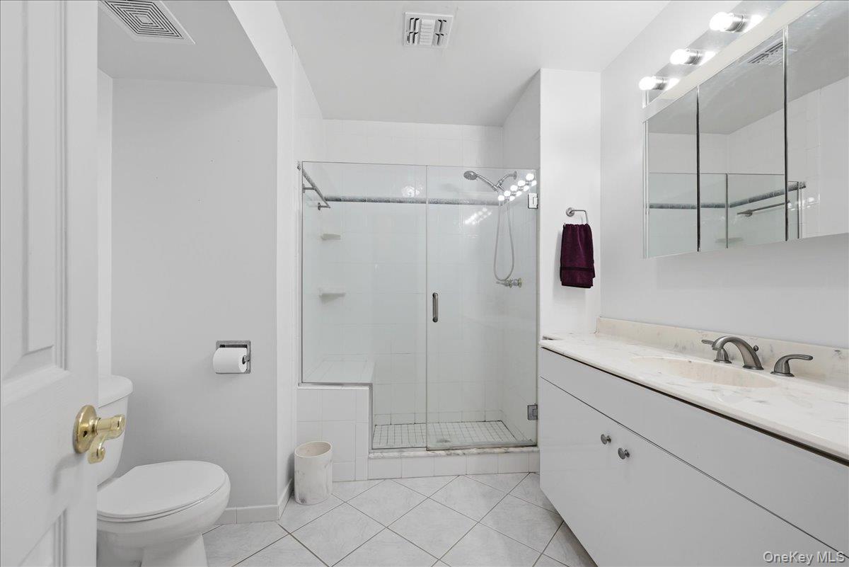 10 Casey Lane Property Photo 13