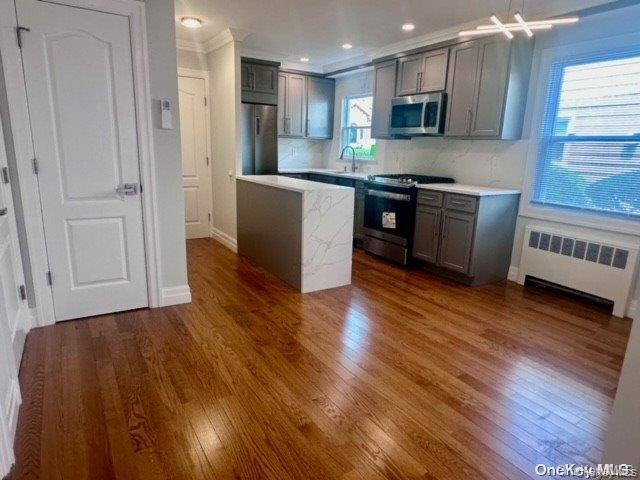 254 E Beech Street Property Photo 6