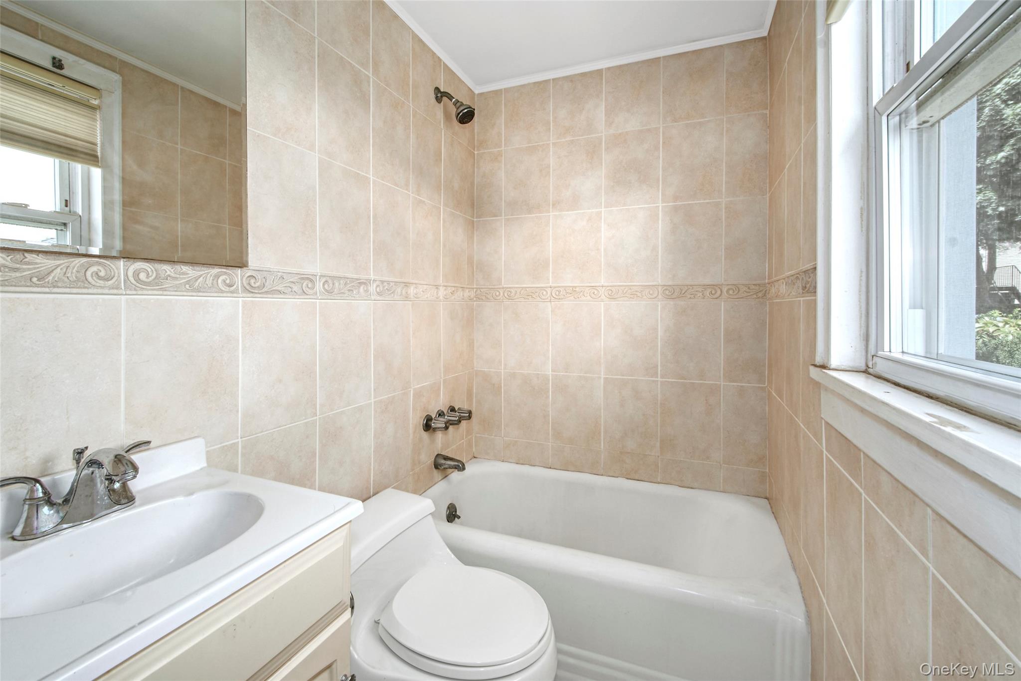 63 Thatcher Avenue Property Photo 13