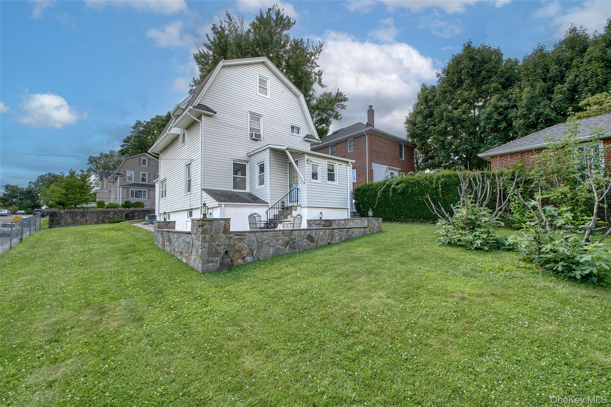 63 Thatcher Avenue Property Photo 22