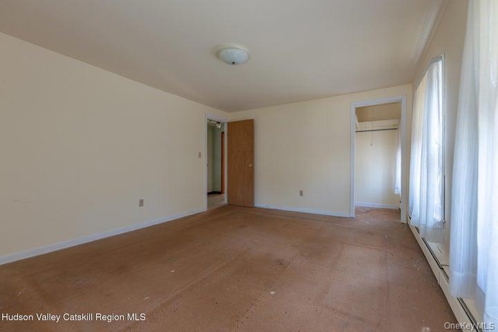 463 Main Street Property Photo 25
