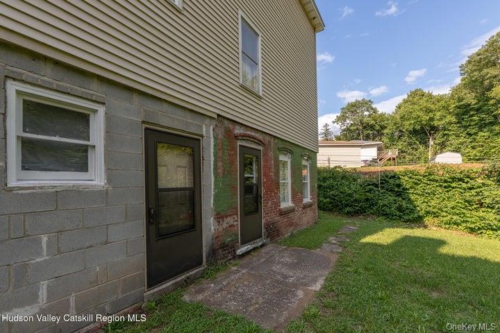 463 Main Street Property Photo 31