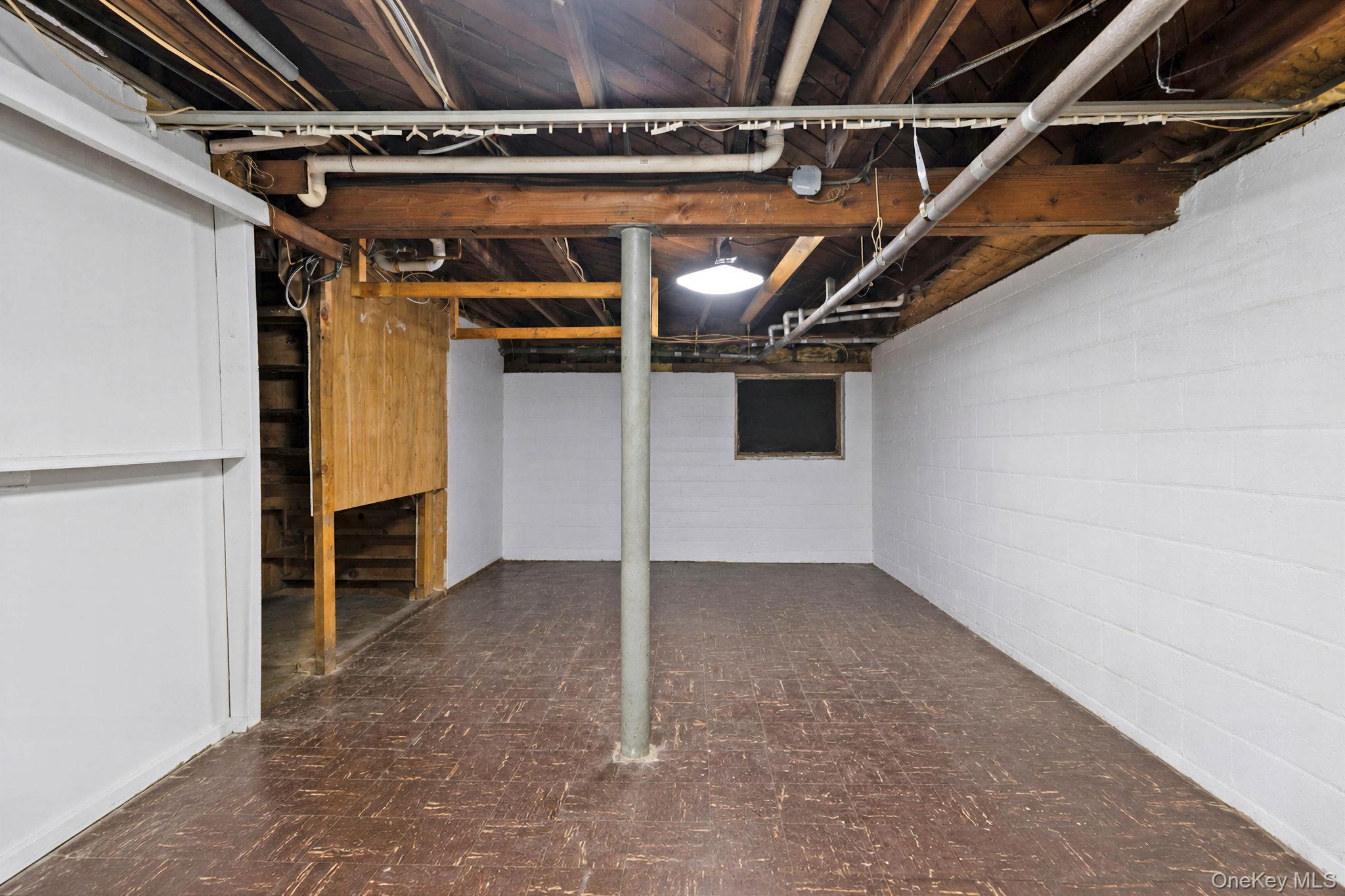 117 Bryan Avenue Property Photo 26
