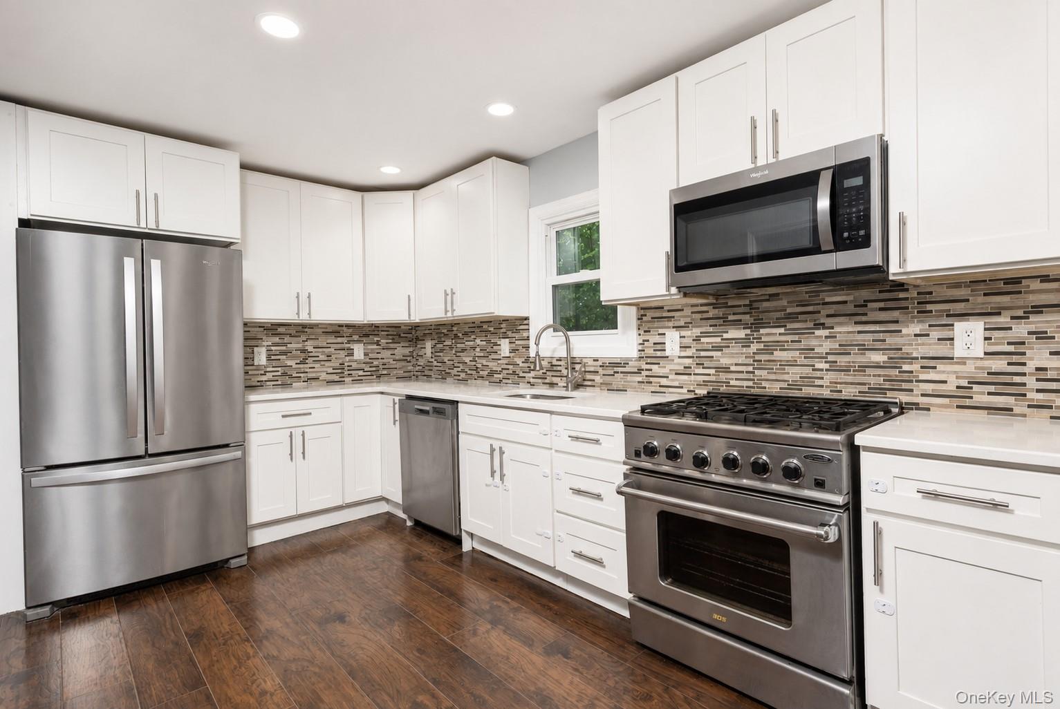 132 48th Street Property Photo 2