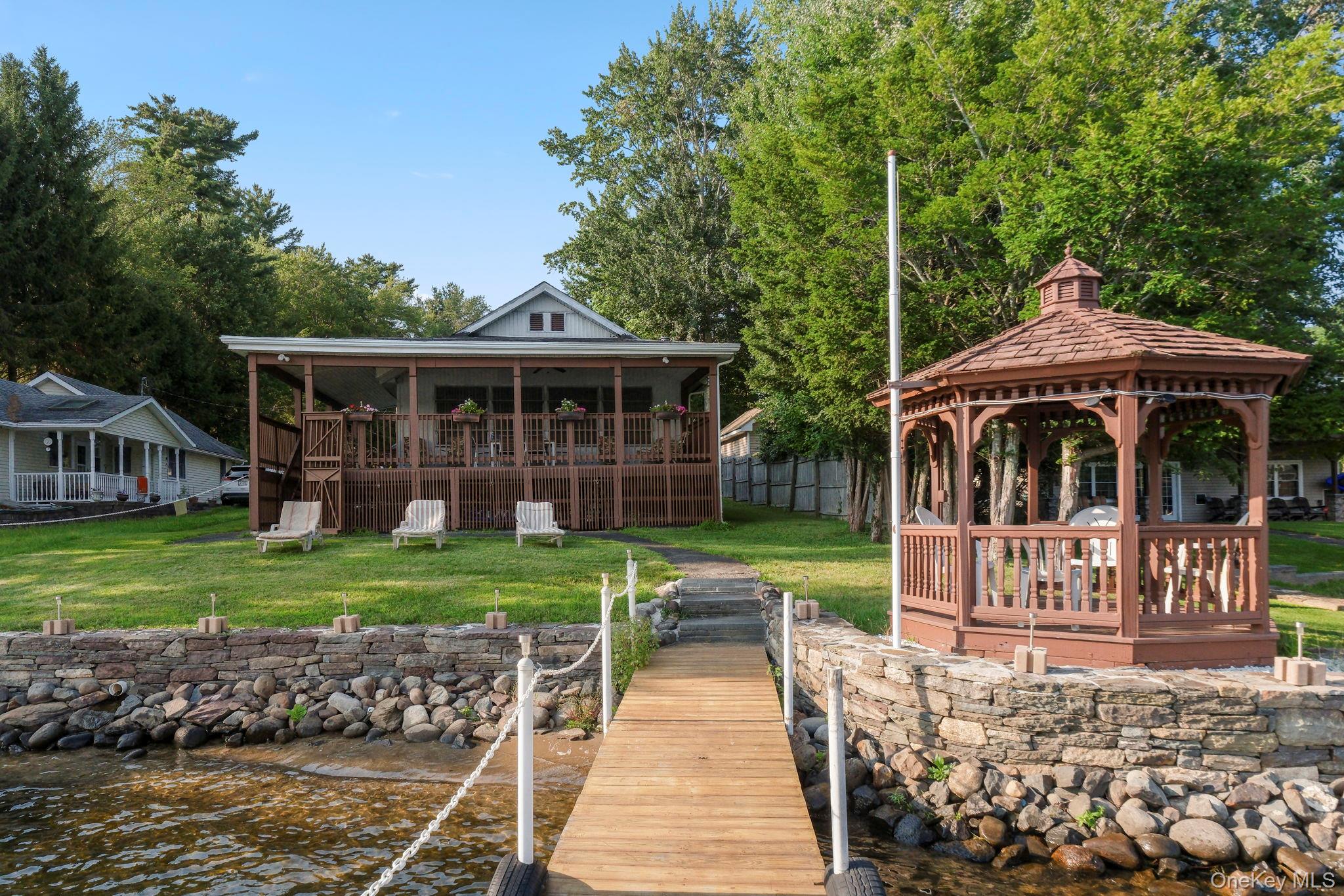1023 Lake Shore Drive Property Photo 1