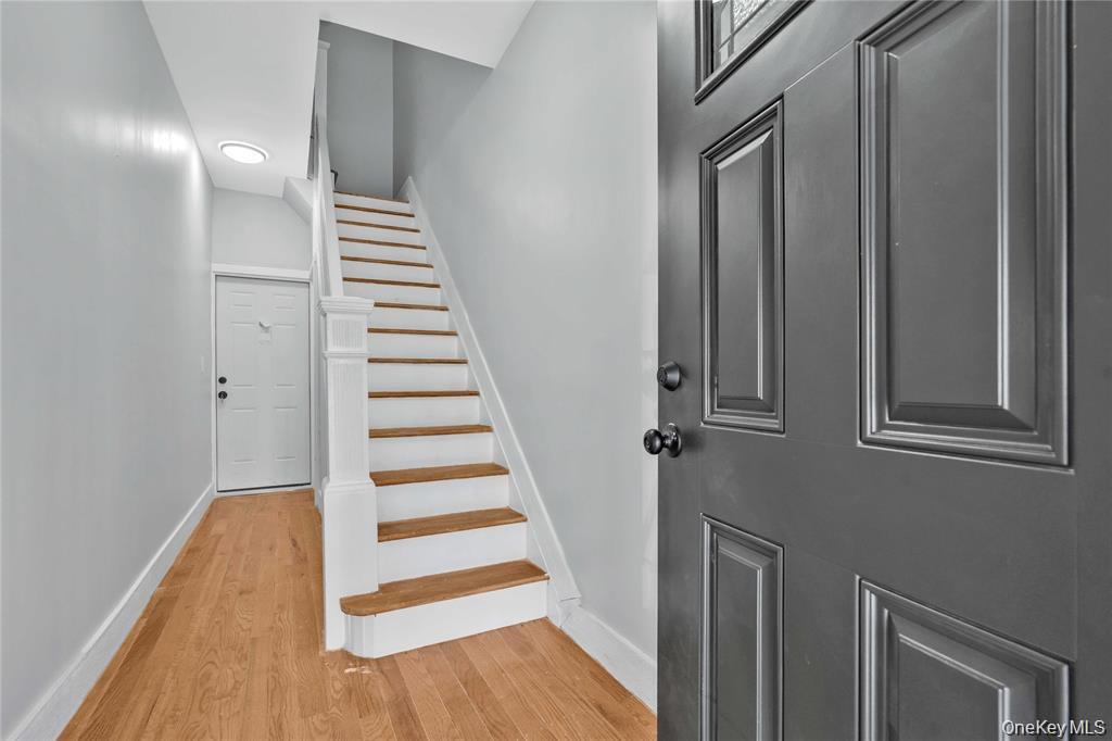 1462 New York Ave Property Photo 2