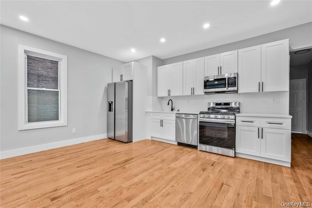 1462 New York Ave Property Photo 10