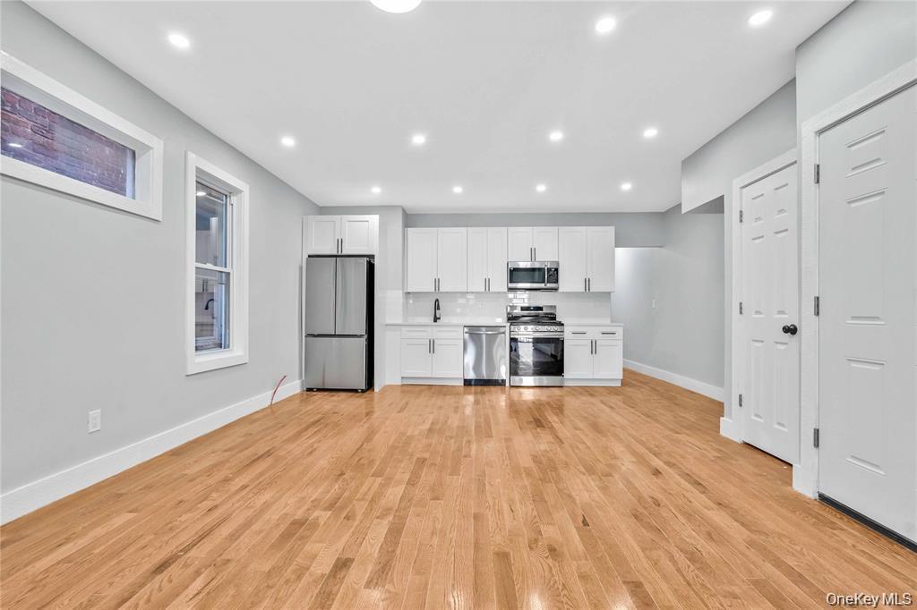 1462 New York Ave Property Photo 11