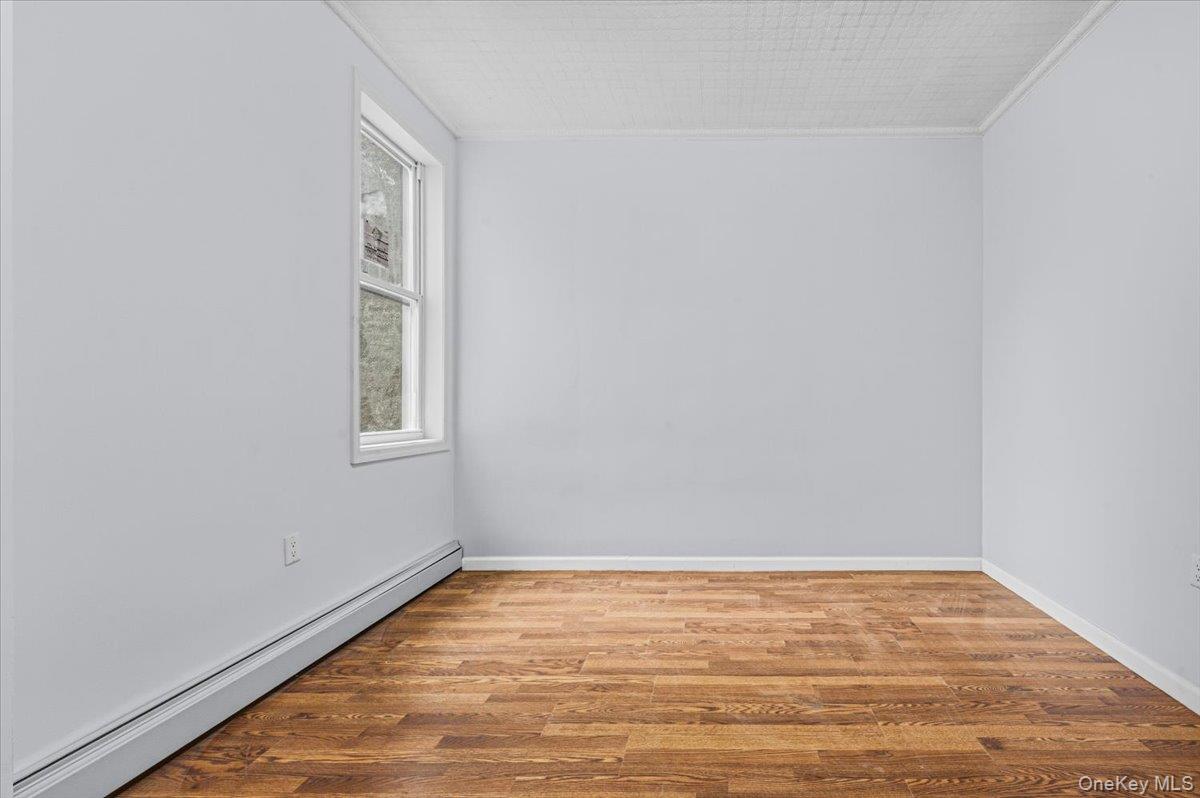 2050 Ryer Avenue Property Photo 12