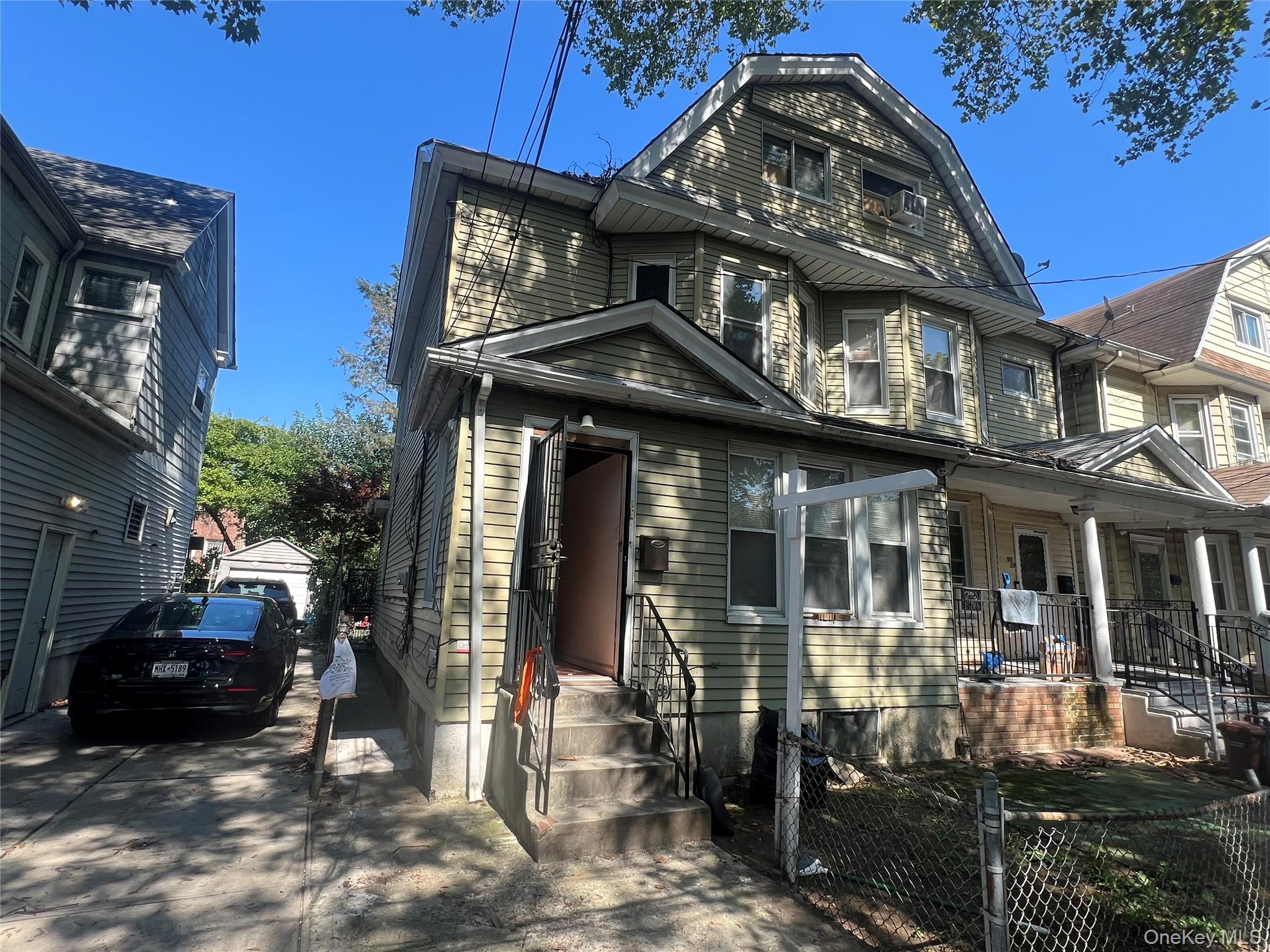 95-27 116th Street Property Photo 5