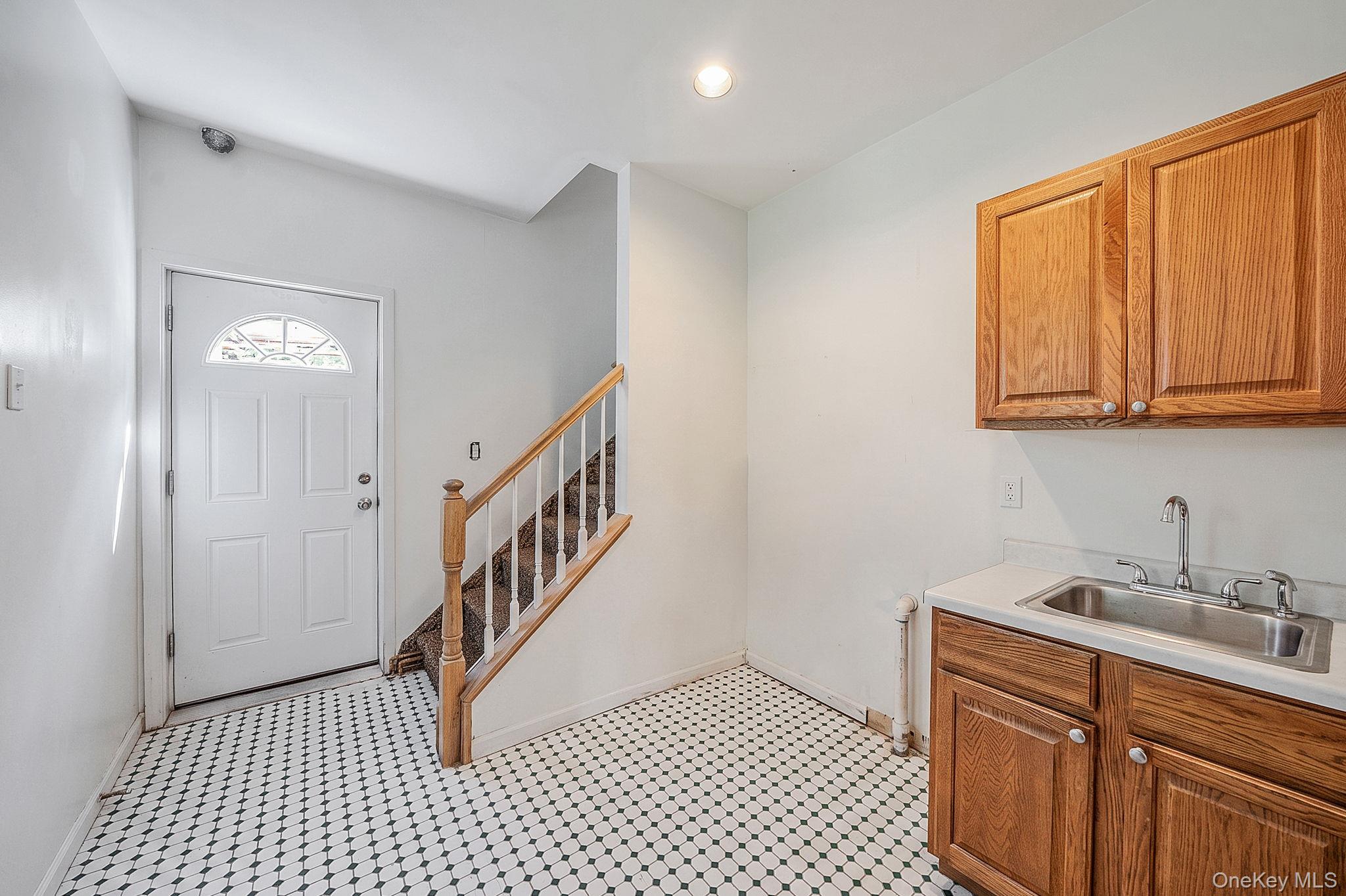 41 Echo Avenue Property Photo 13