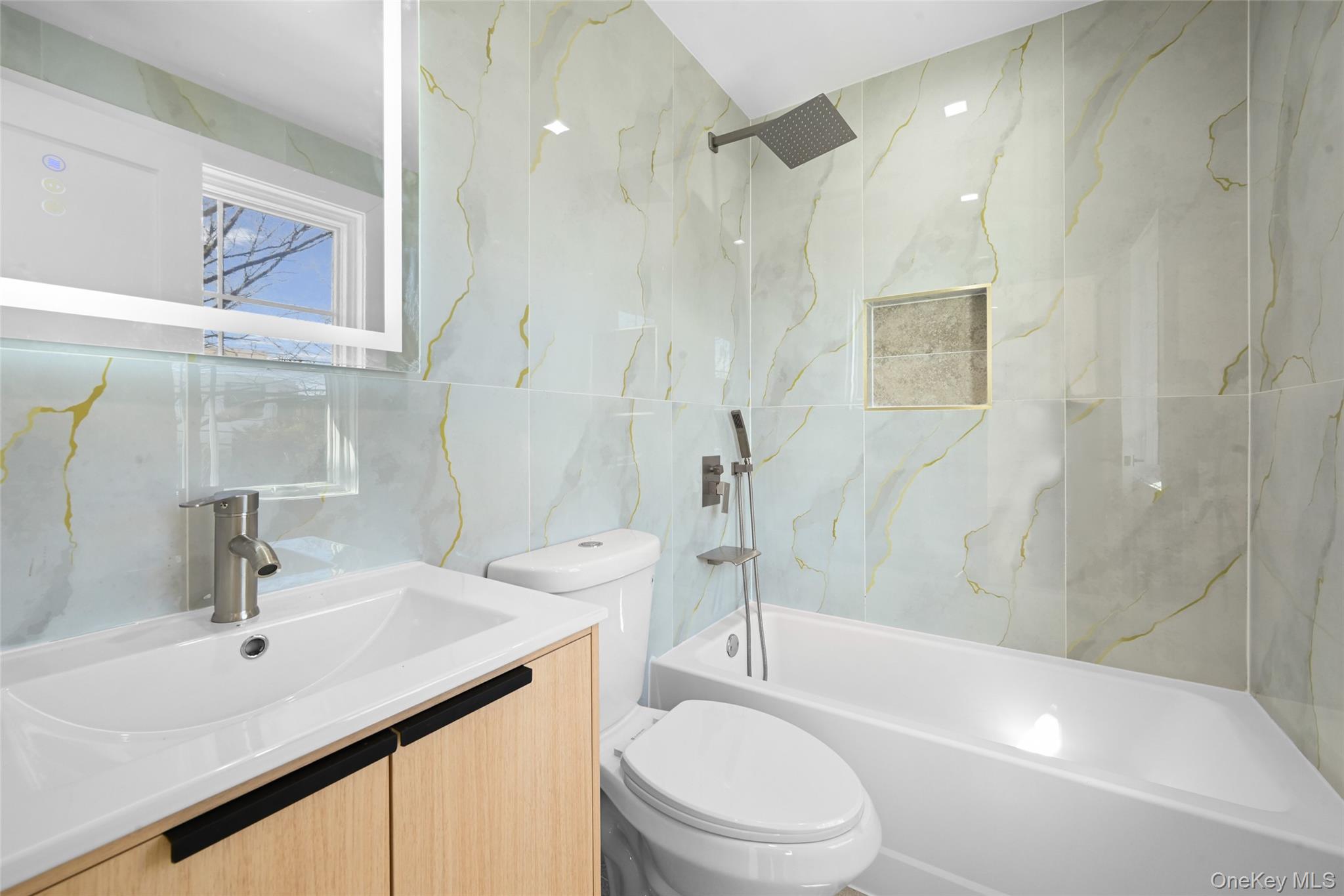 38-40 215 Street Property Photo 21