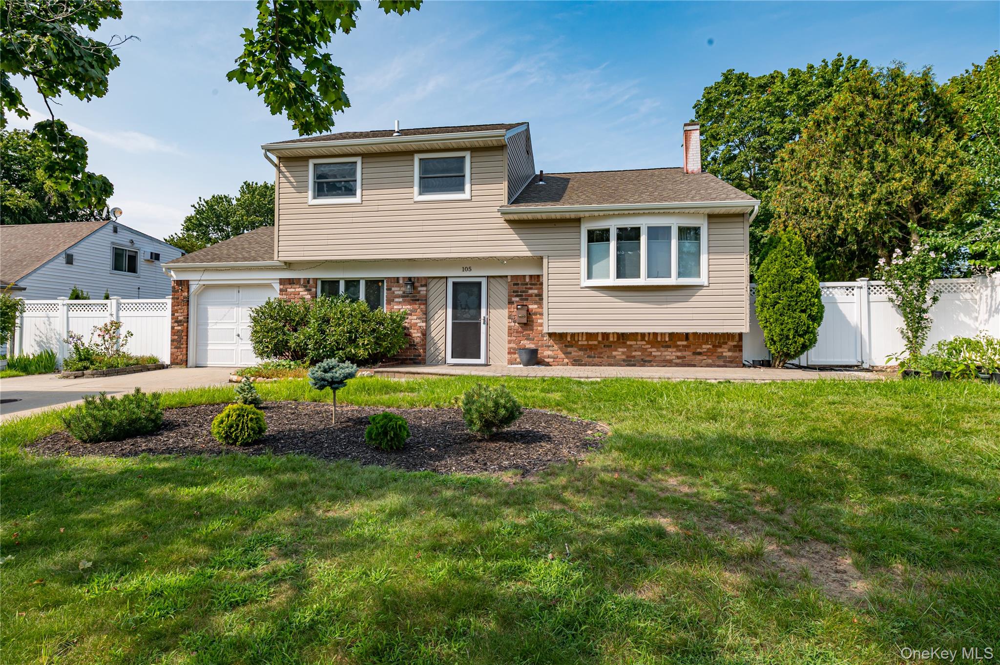 105 Rumford Road Property Photo 2