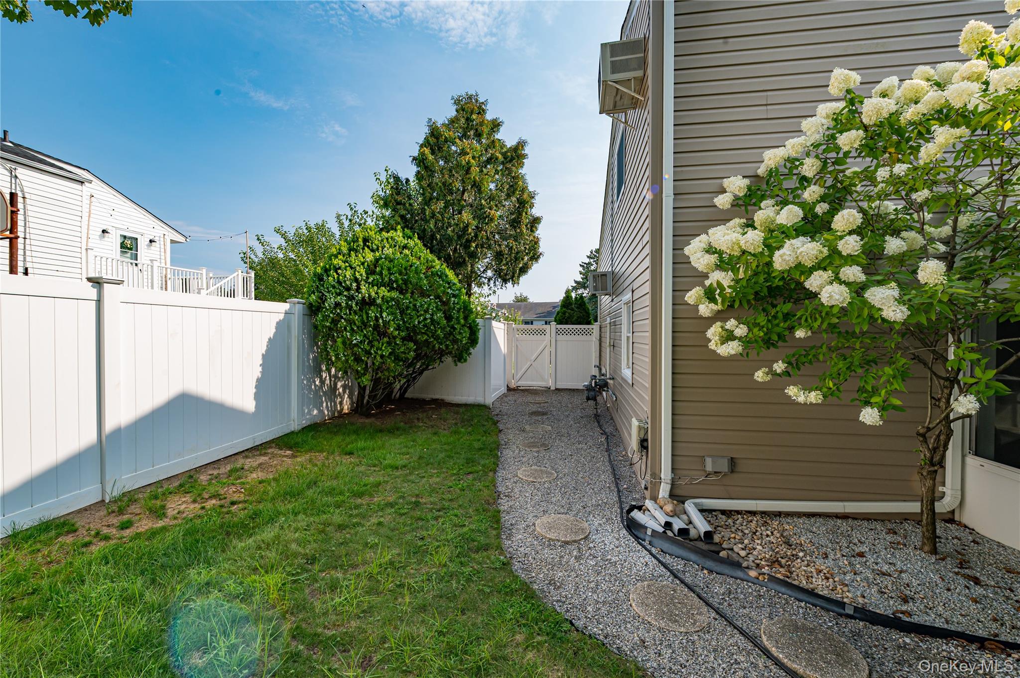 105 Rumford Road Property Photo 25