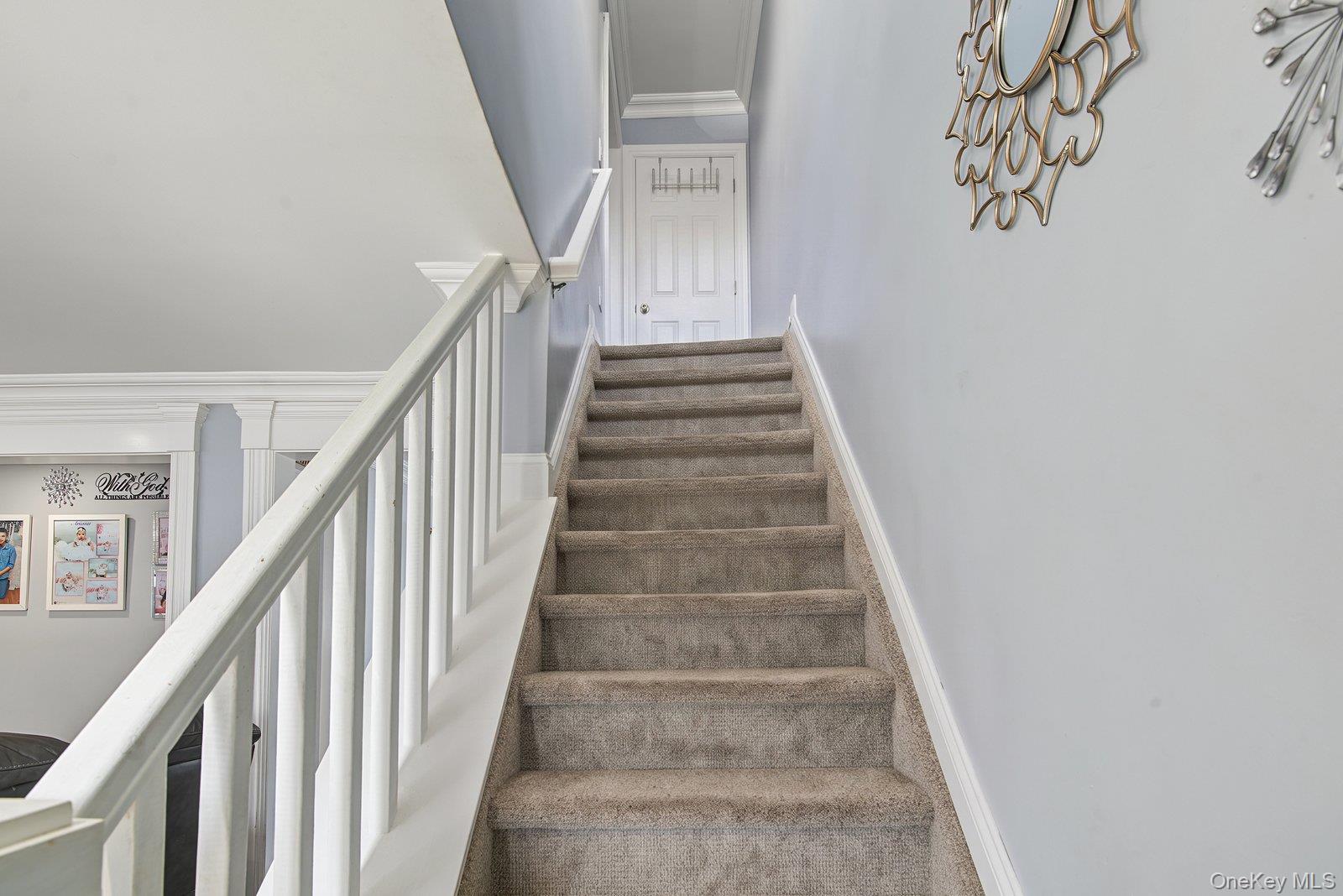 95 E Booker Avenue Property Photo 9