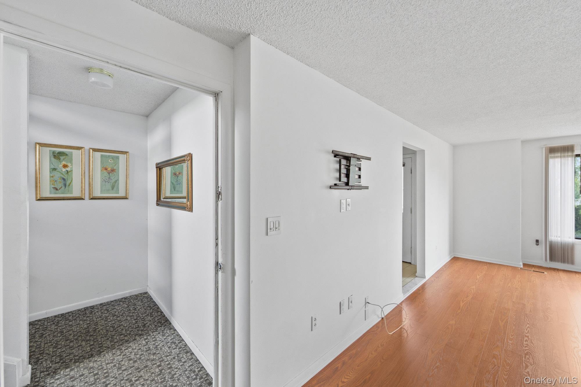 5 Kings Court Property Photo 3