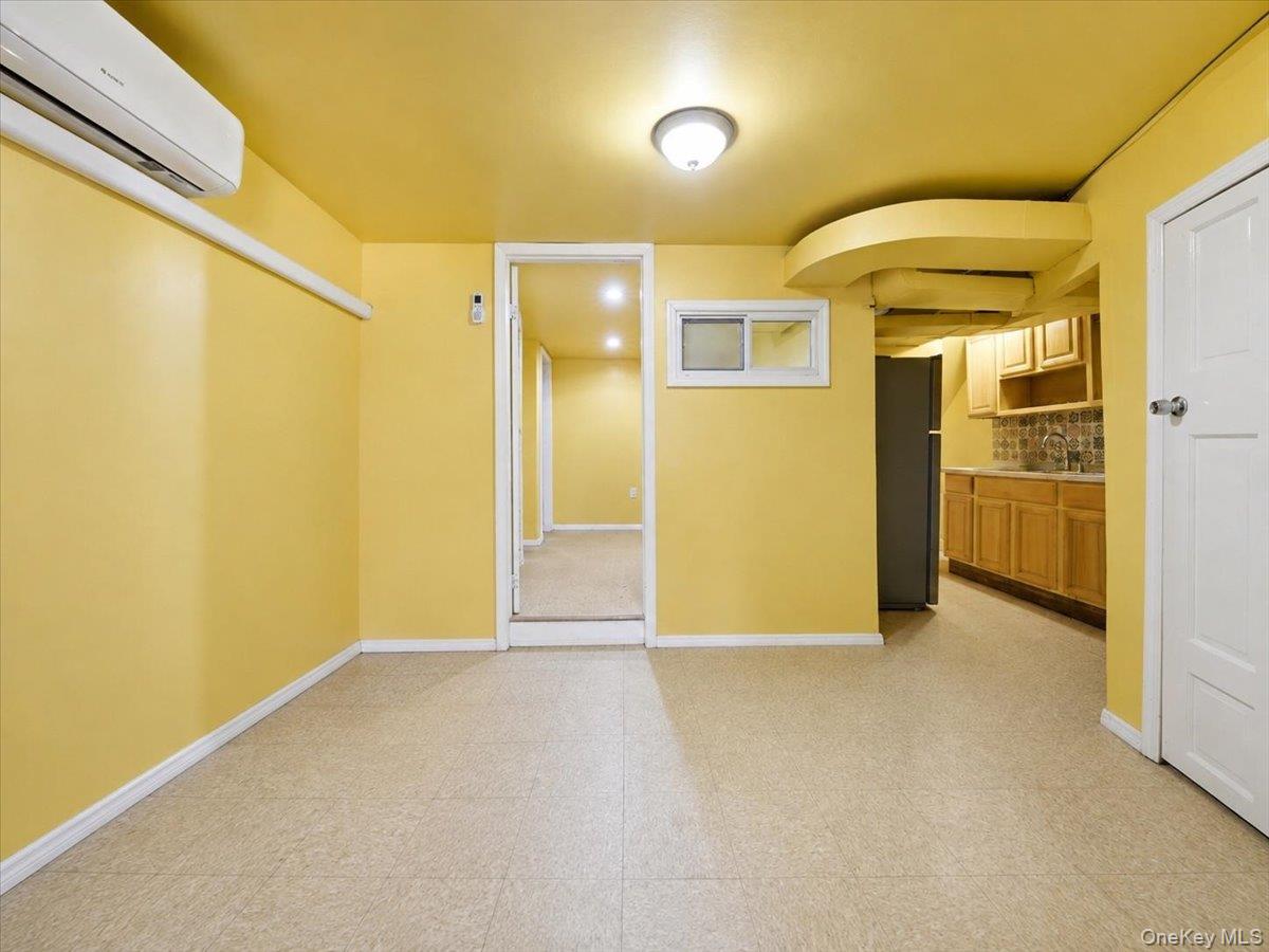 937 Duncan Street Property Photo 21