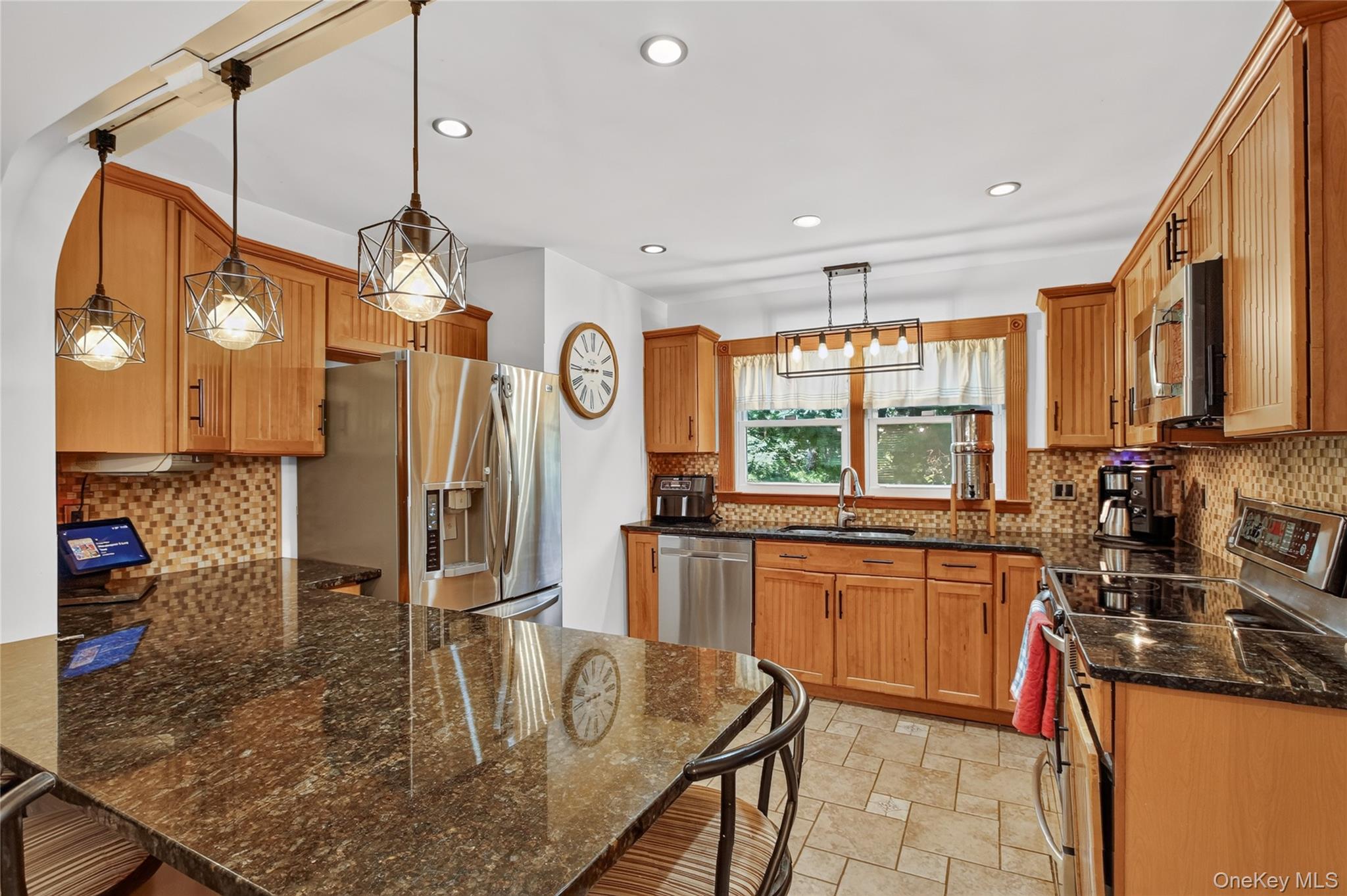 10 Oak Ridge Drive Property Photo 8