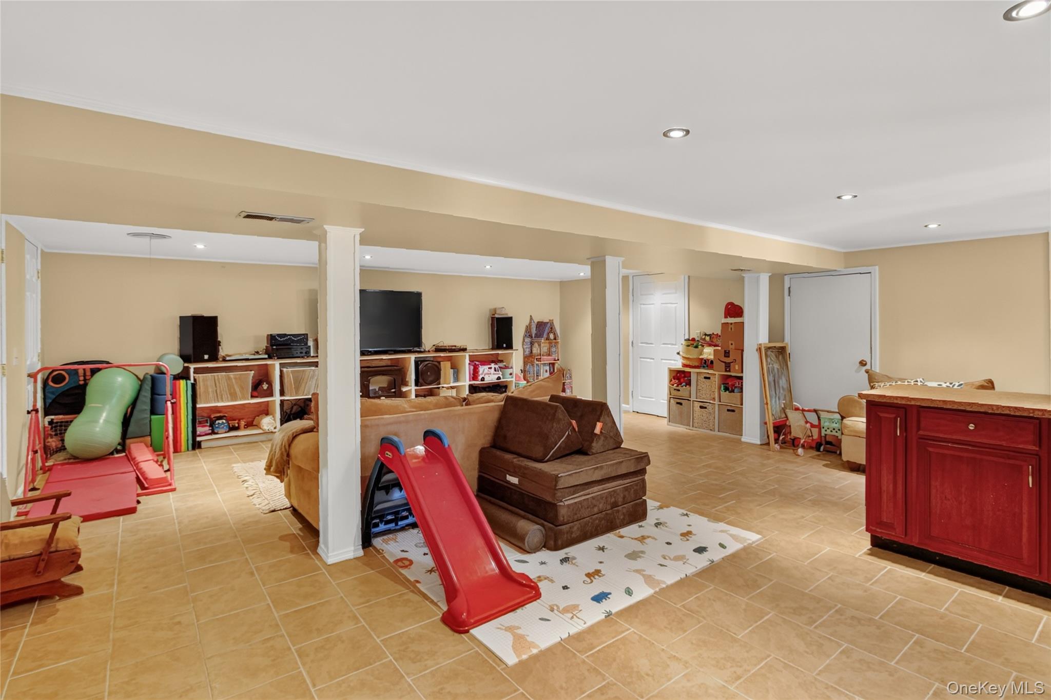 10 Oak Ridge Drive Property Photo 23