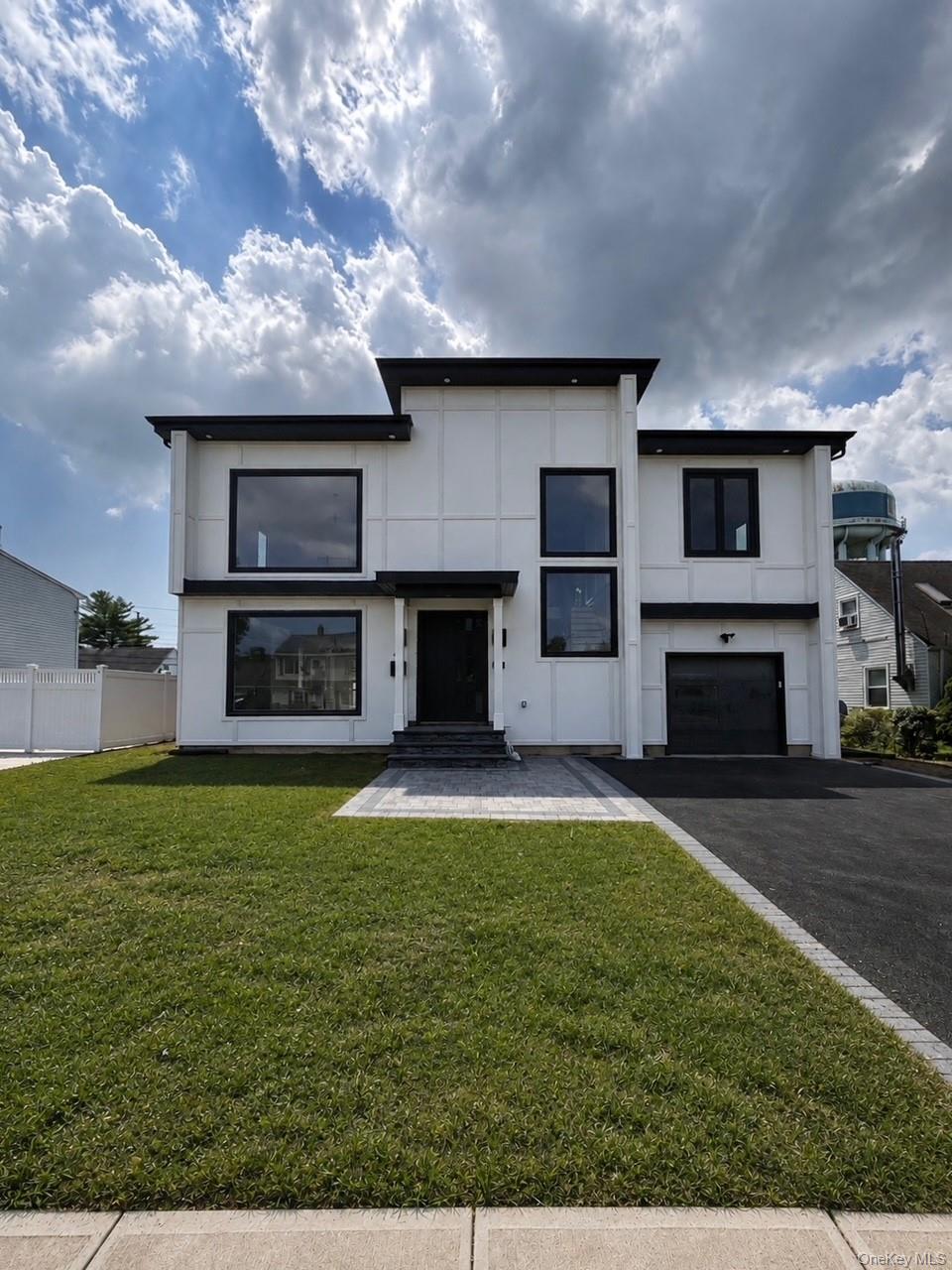60 Periwinkle Road Property Photo 1