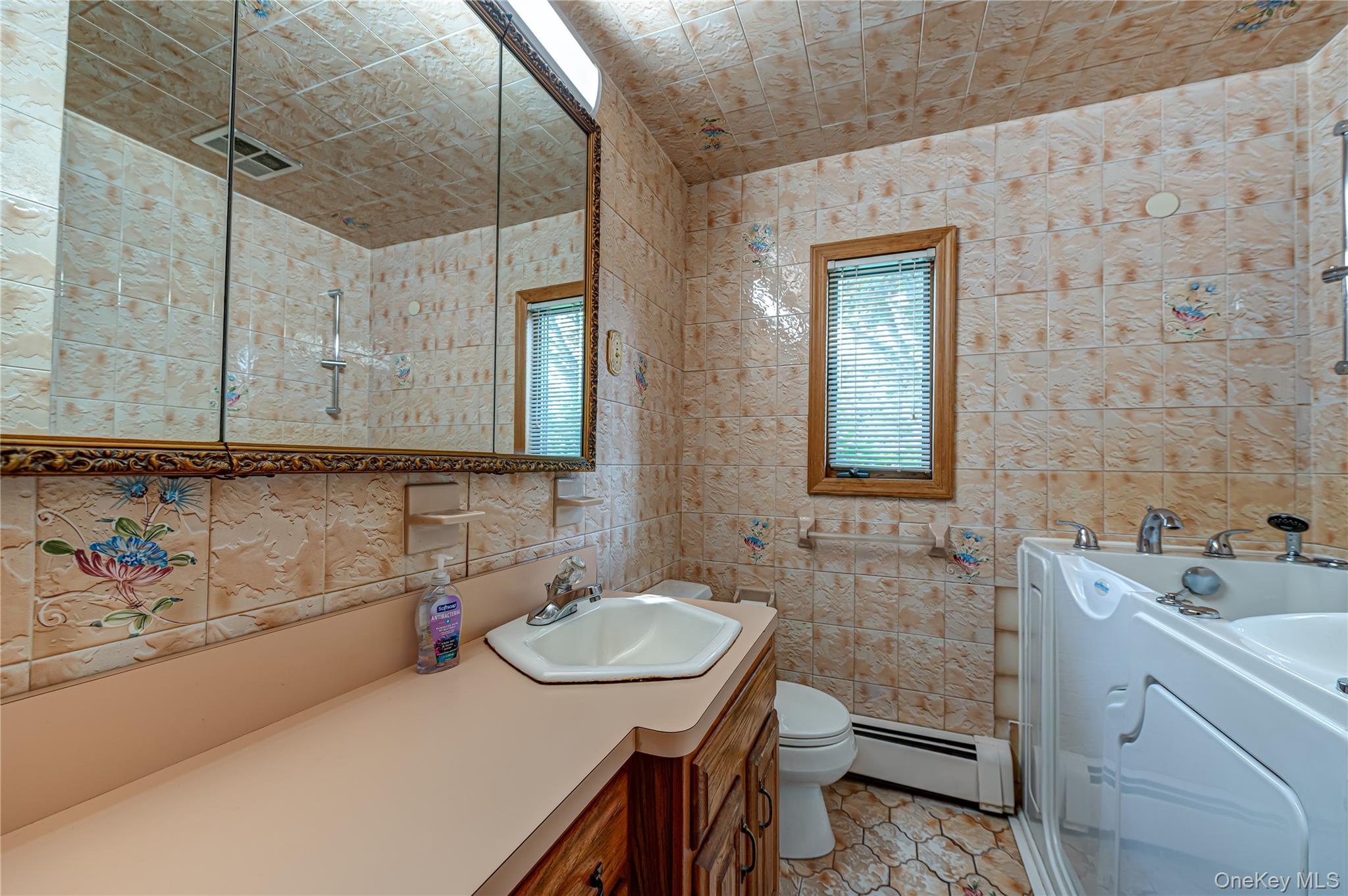 3986 Maplewood Drive Property Photo 11