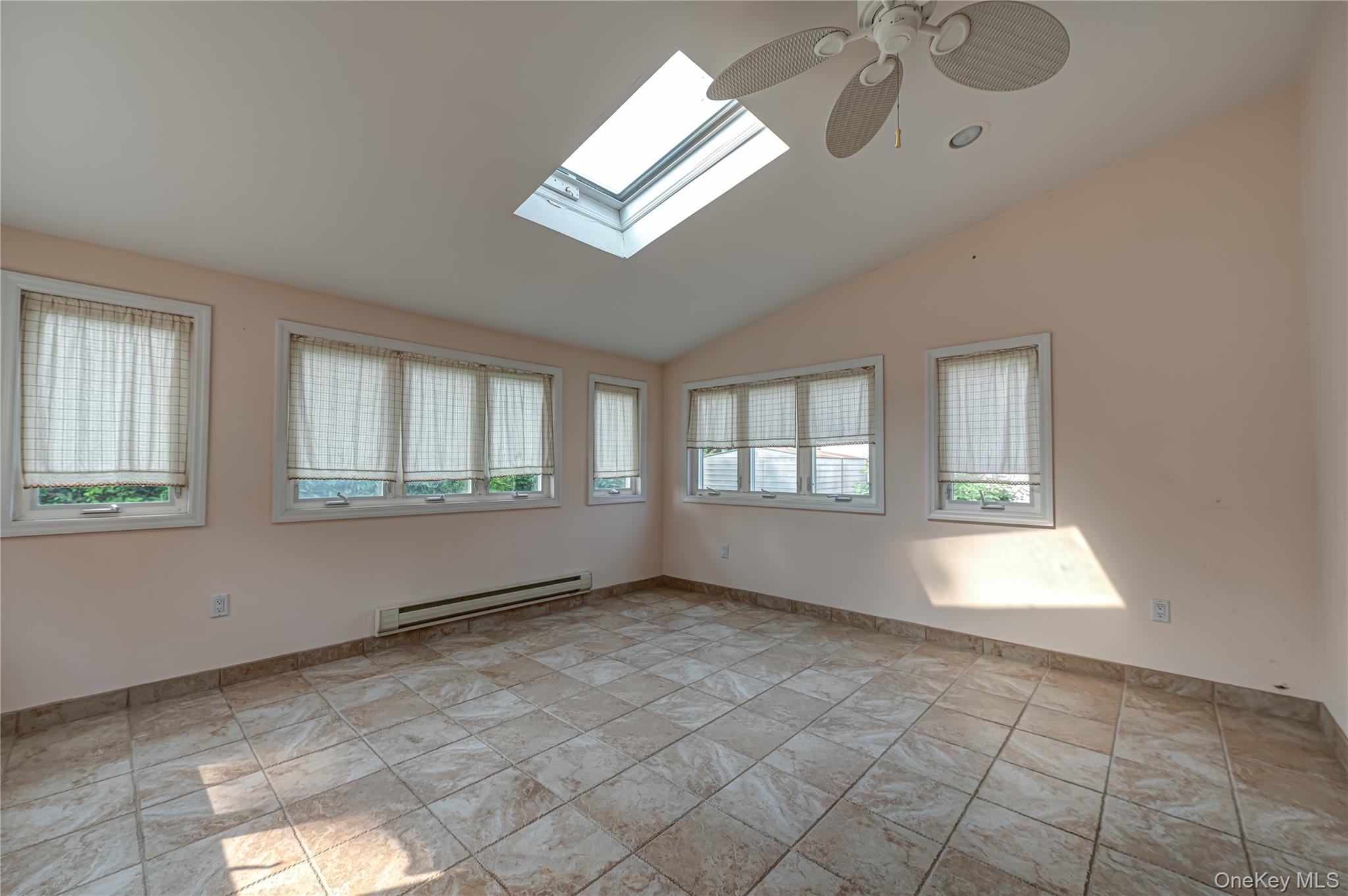 3986 Maplewood Drive Property Photo 15