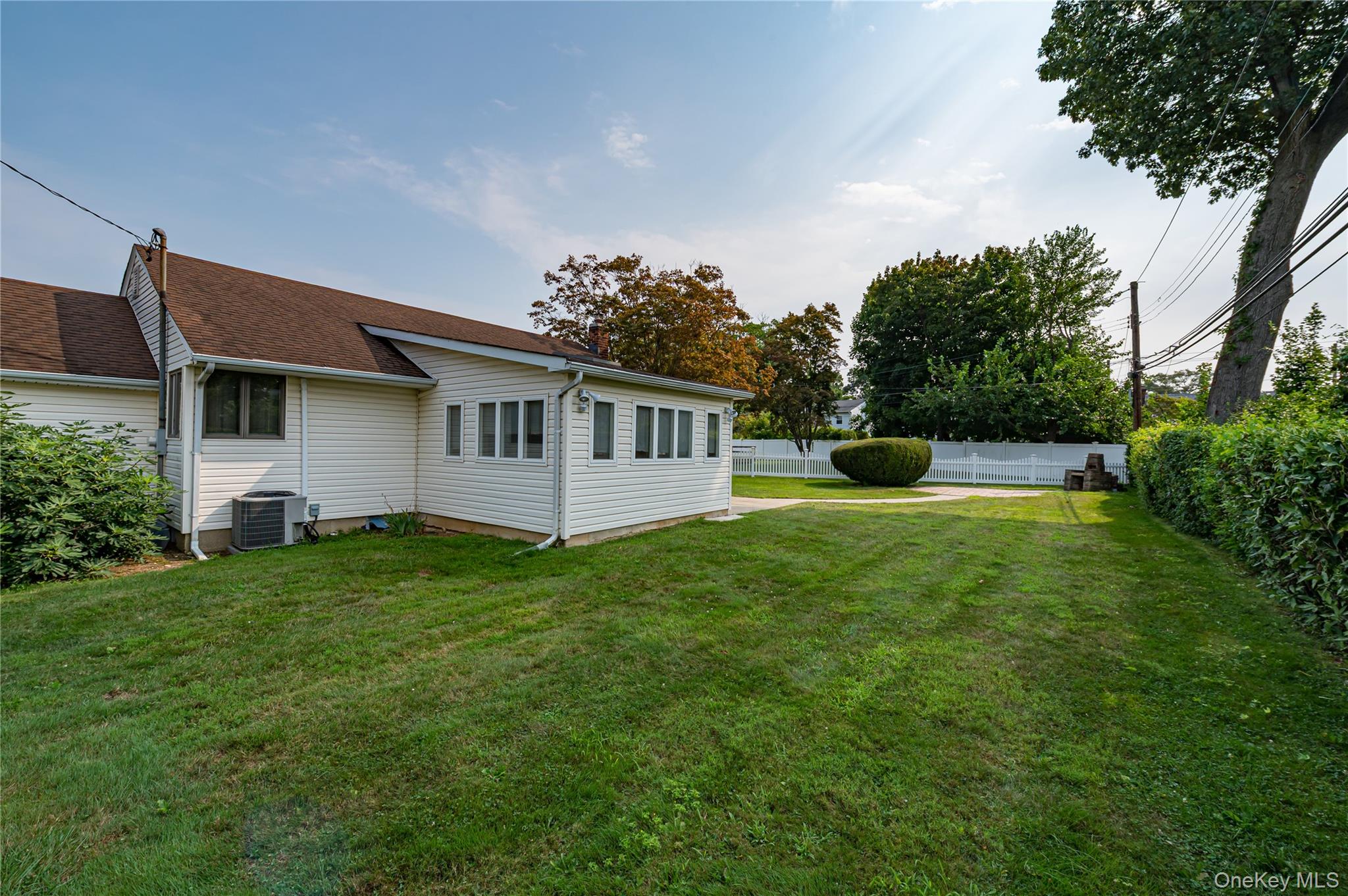 3986 Maplewood Drive Property Photo 18