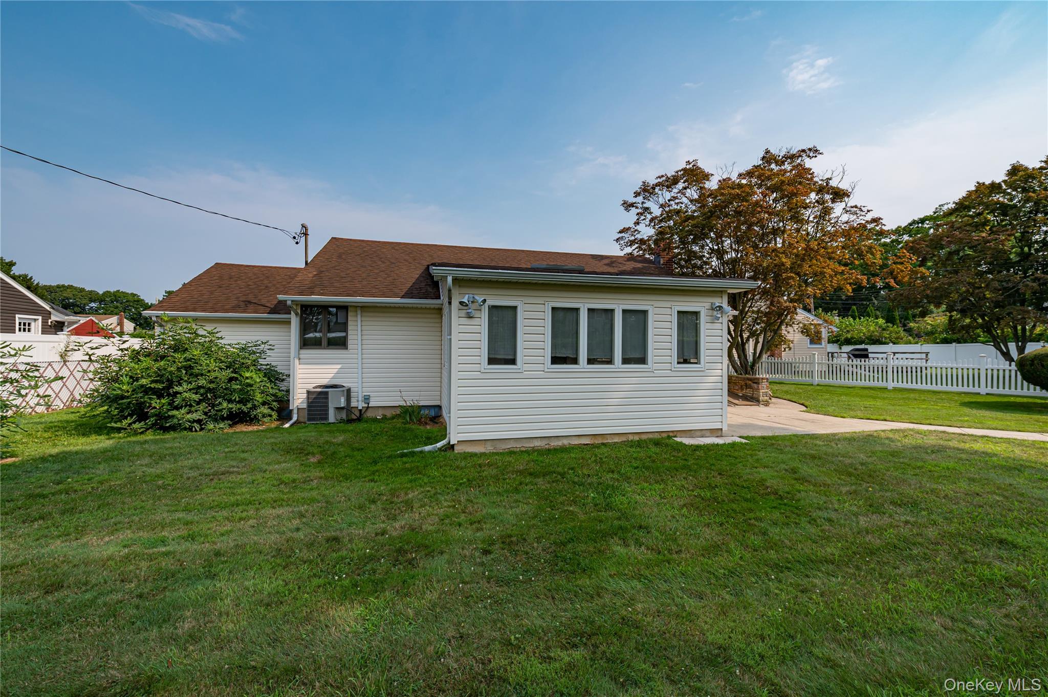 3986 Maplewood Drive Property Photo 19