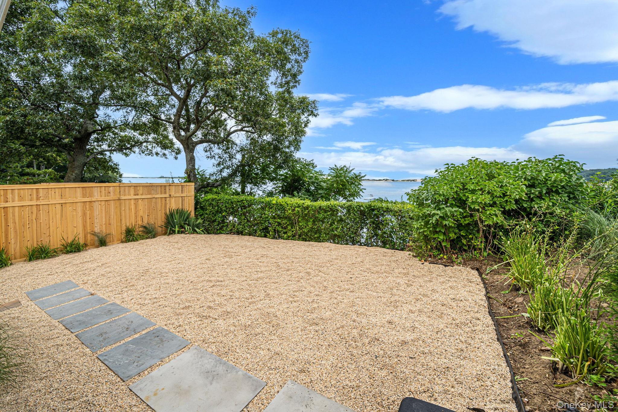 27 Walnut Avenue 2 Property Photo 3