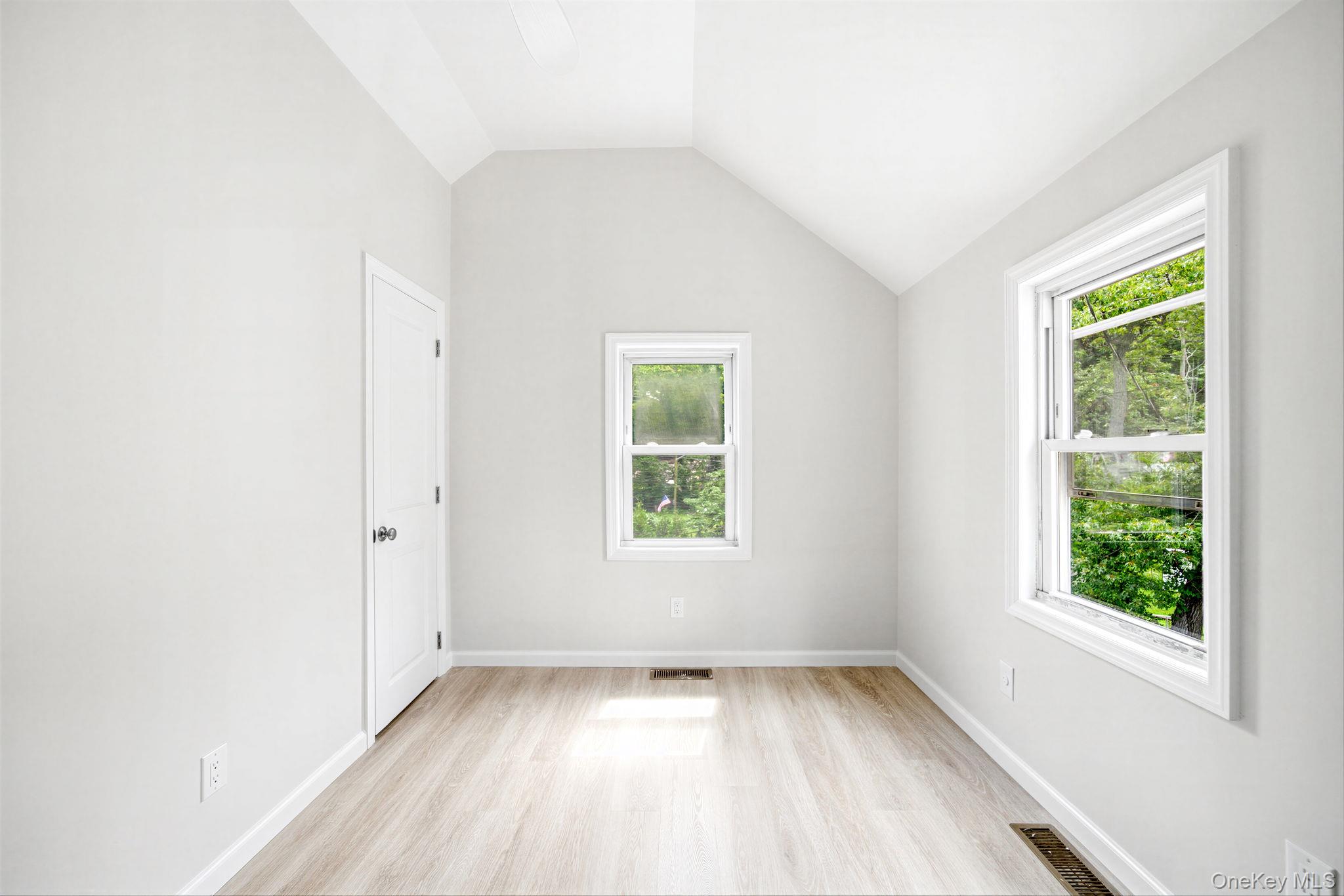 27 Walnut Avenue 2 Property Photo 13